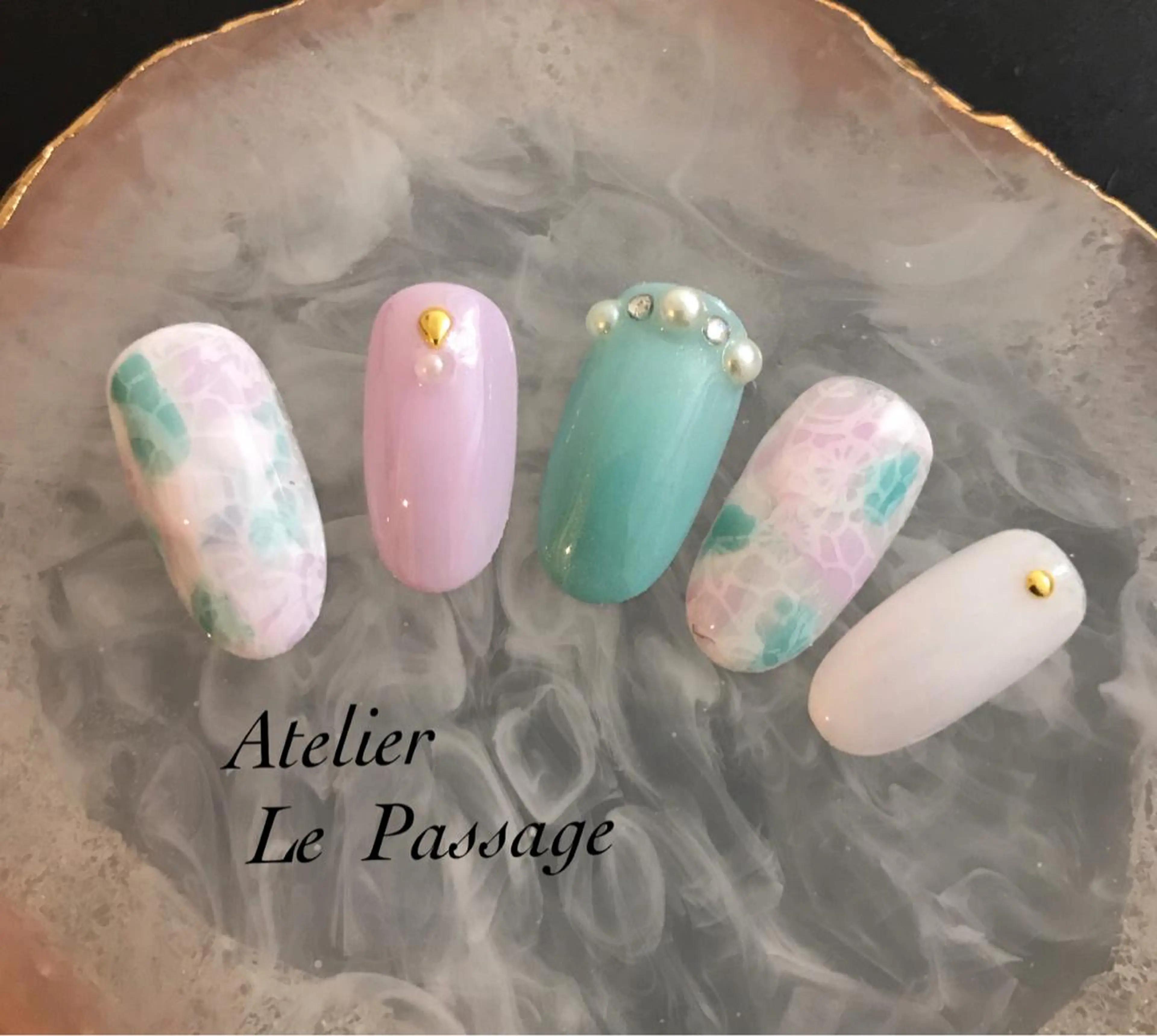 ネイル ジェルネイル レース パラジェル バレンタイン ブライダルネイル Atelier Le Passage所属・h nakatsukaのネイルデザイン