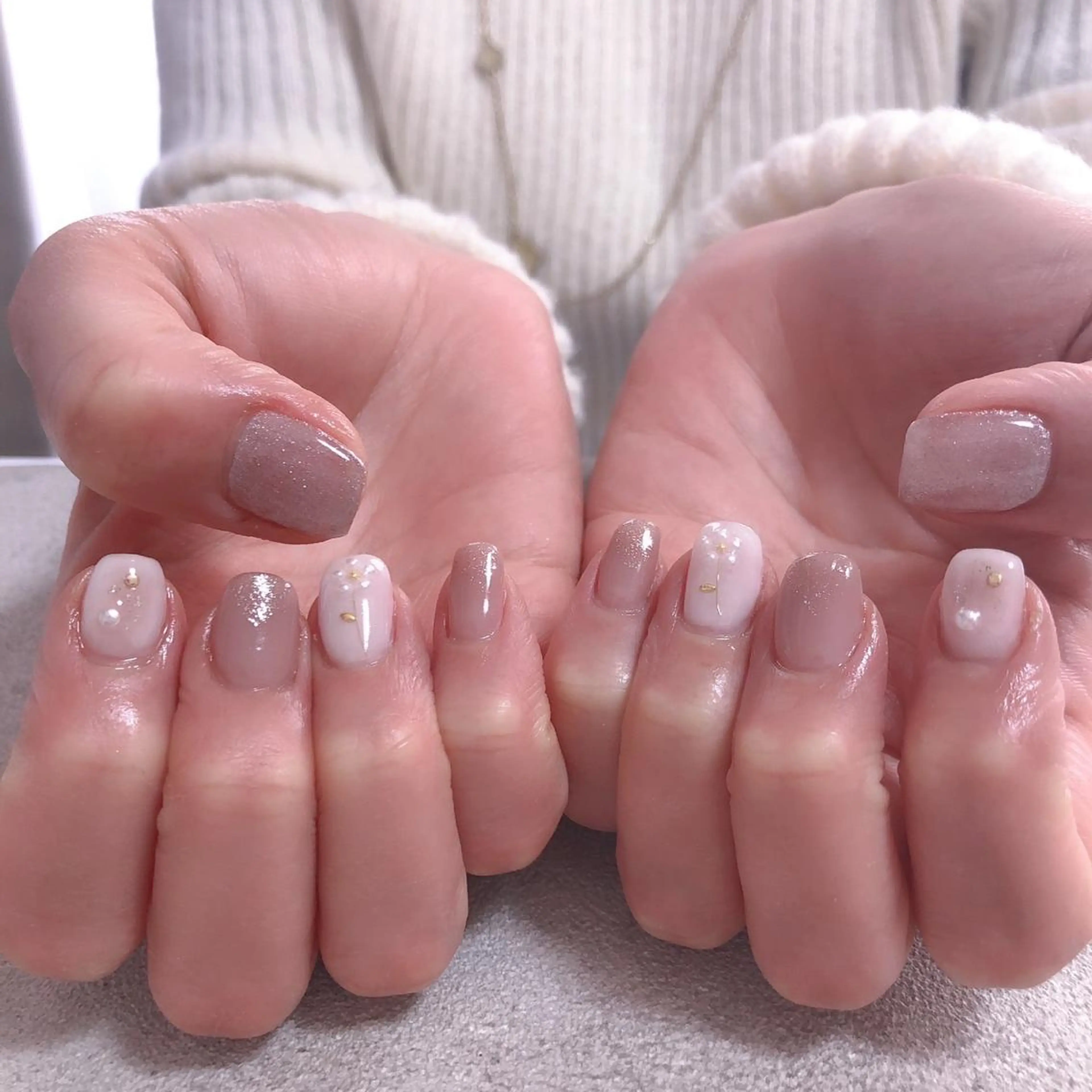 ネイル オーロラネイル フラワーネイル フットネイル フレンチネイル ジェルネイル Mogu nail 二子玉川のネイルデザイン