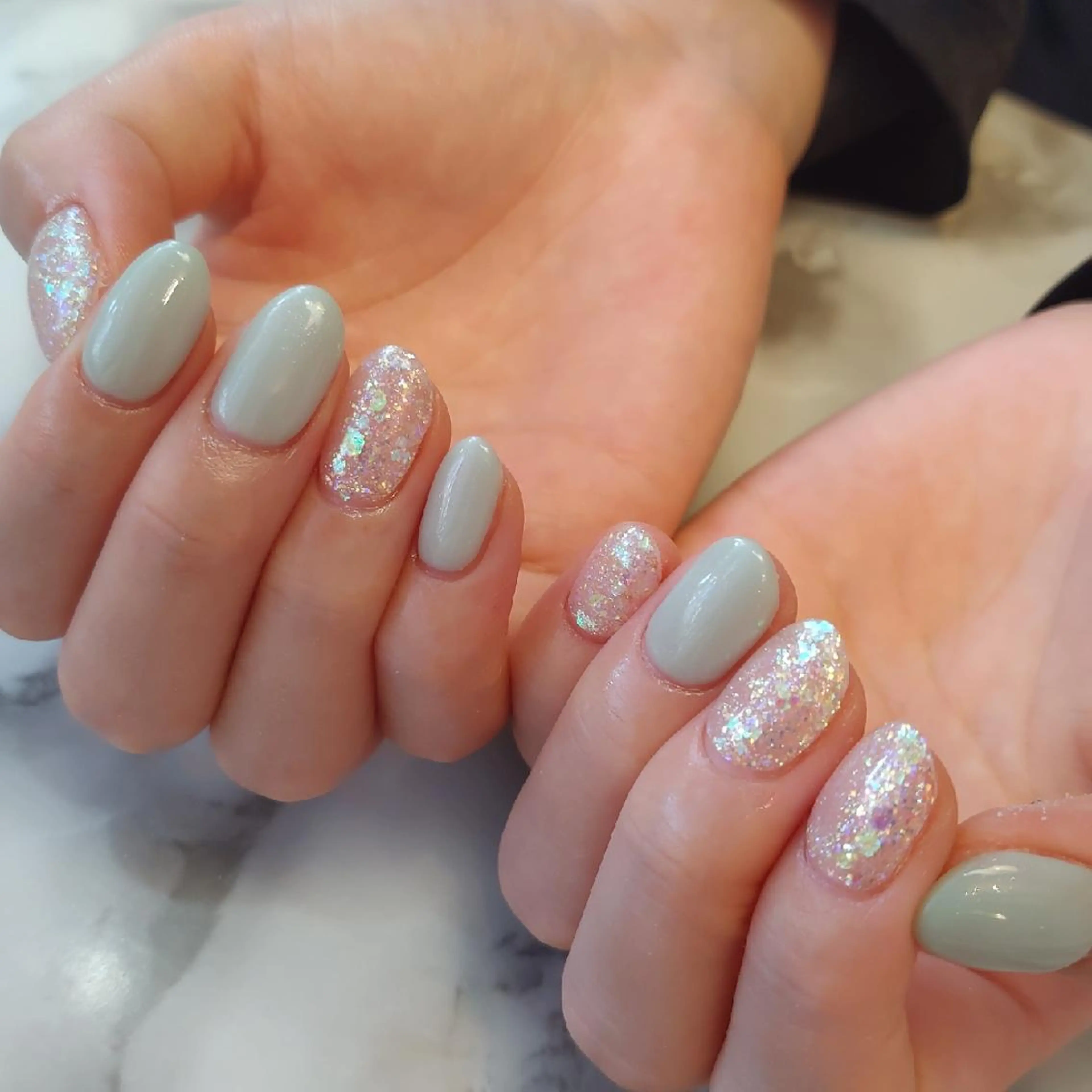 ネイル ラメ(グリッター) ジェヌインネイル 河内のネイルデザイン