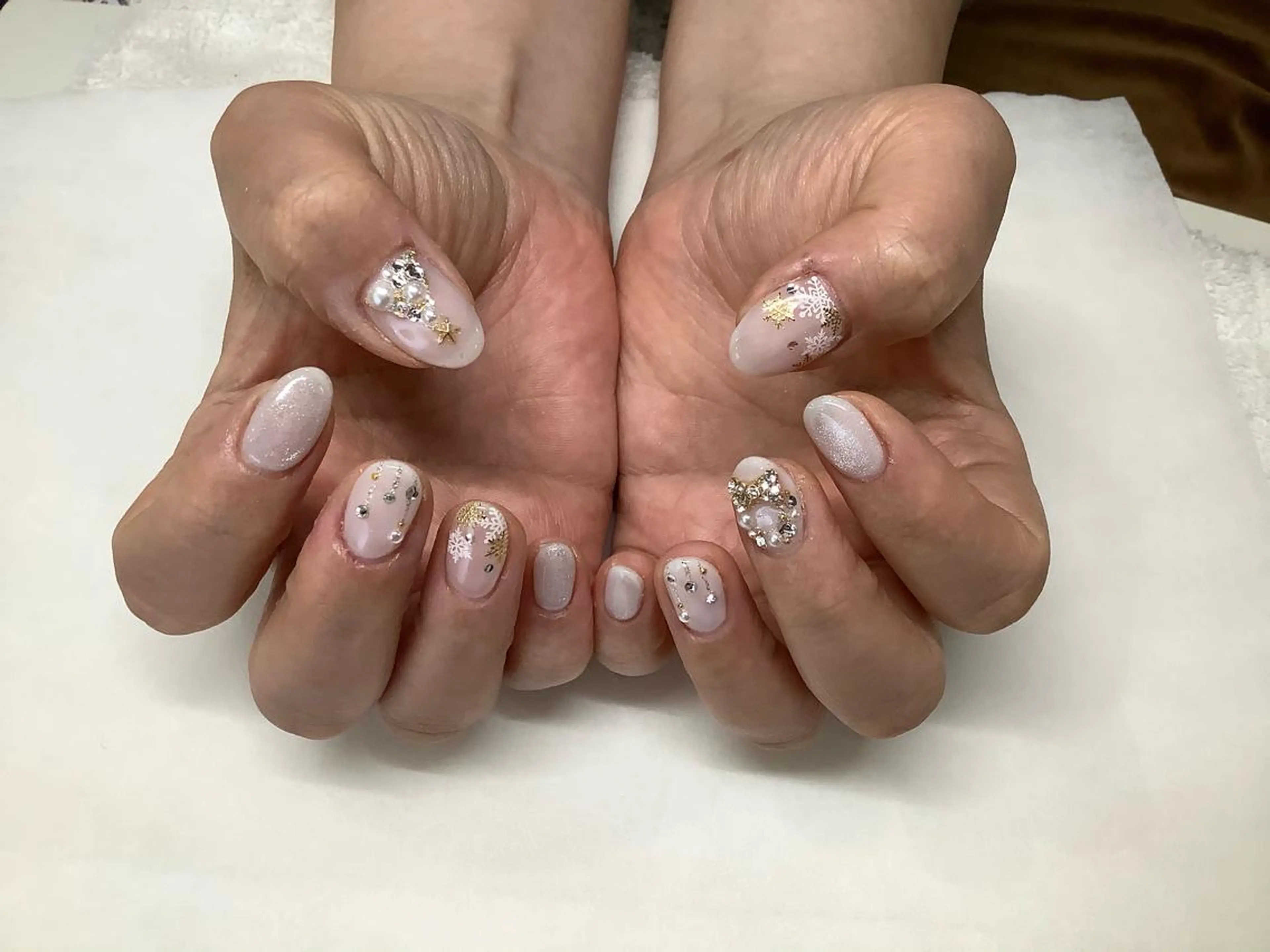 ネイル ハンドネイル 💎🐰 saki. m 🐰💎のネイルデザイン