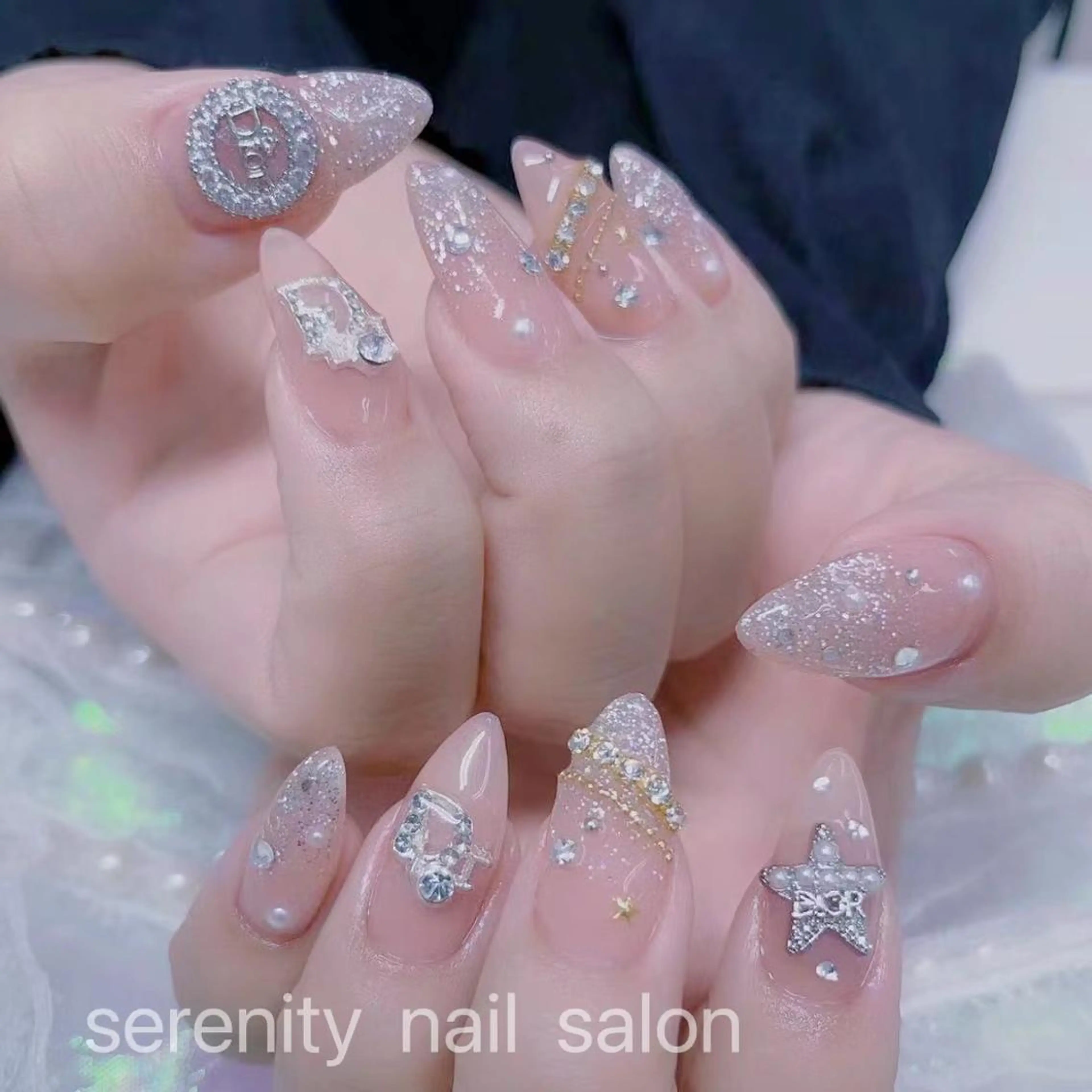 ネイル ハンドネイル ハンドケア ✨Serenity Nail salonのネイルデザイン