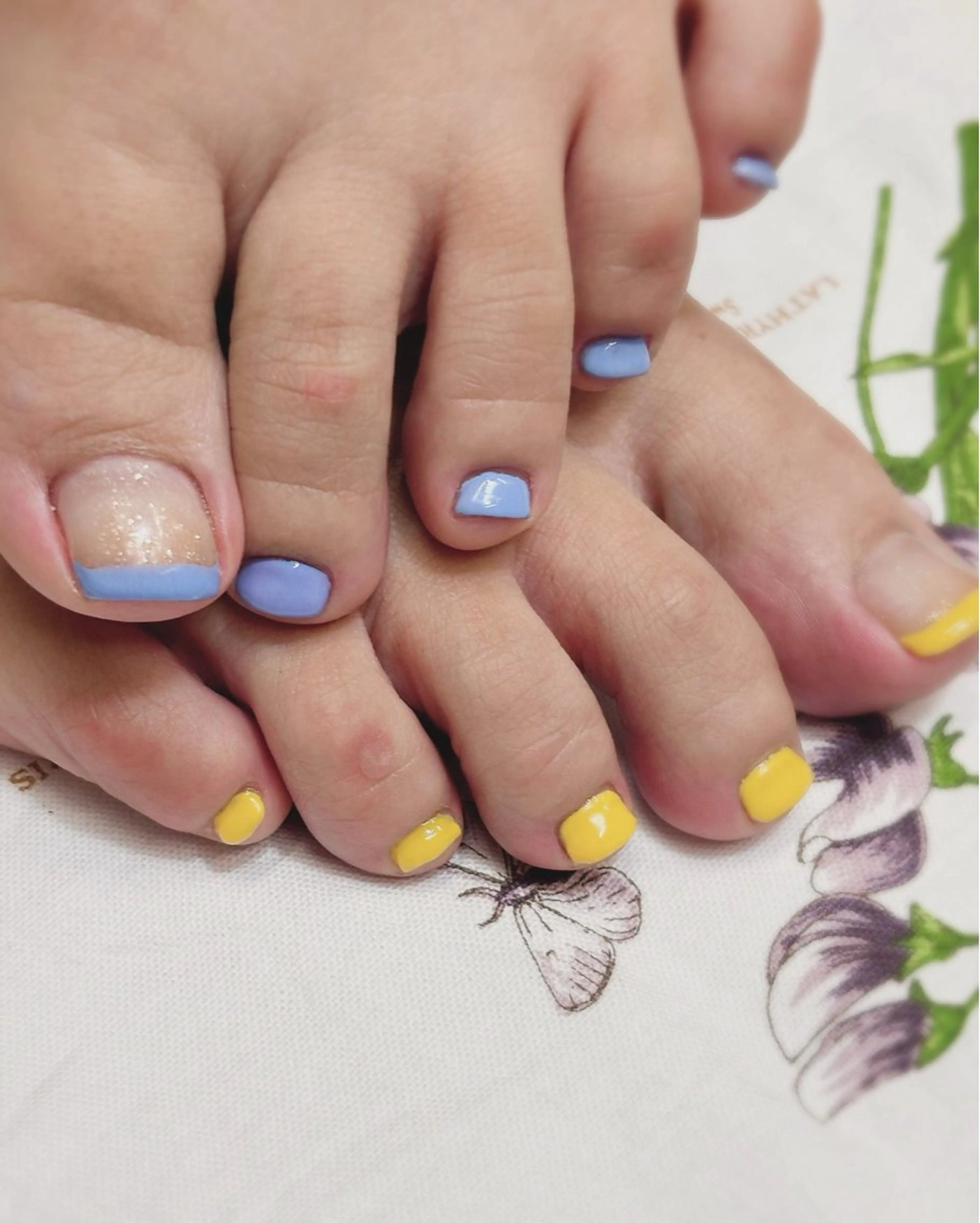 ネイル サンネイルズトーキョー所属・Sun Nails Tokyo大網白里のネイルデザイン