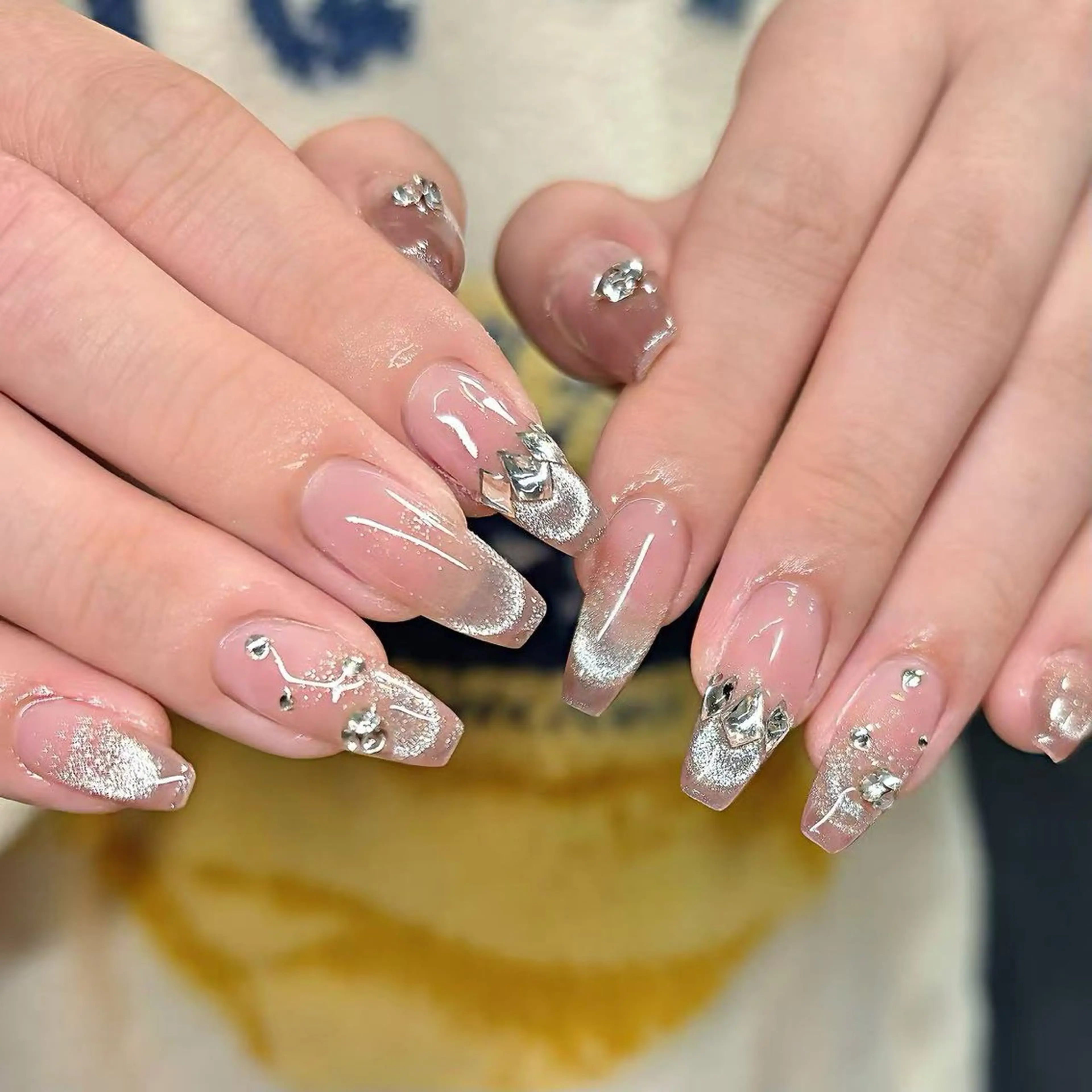 ネイル ハンドネイル 宮澤 朱里のネイルデザイン