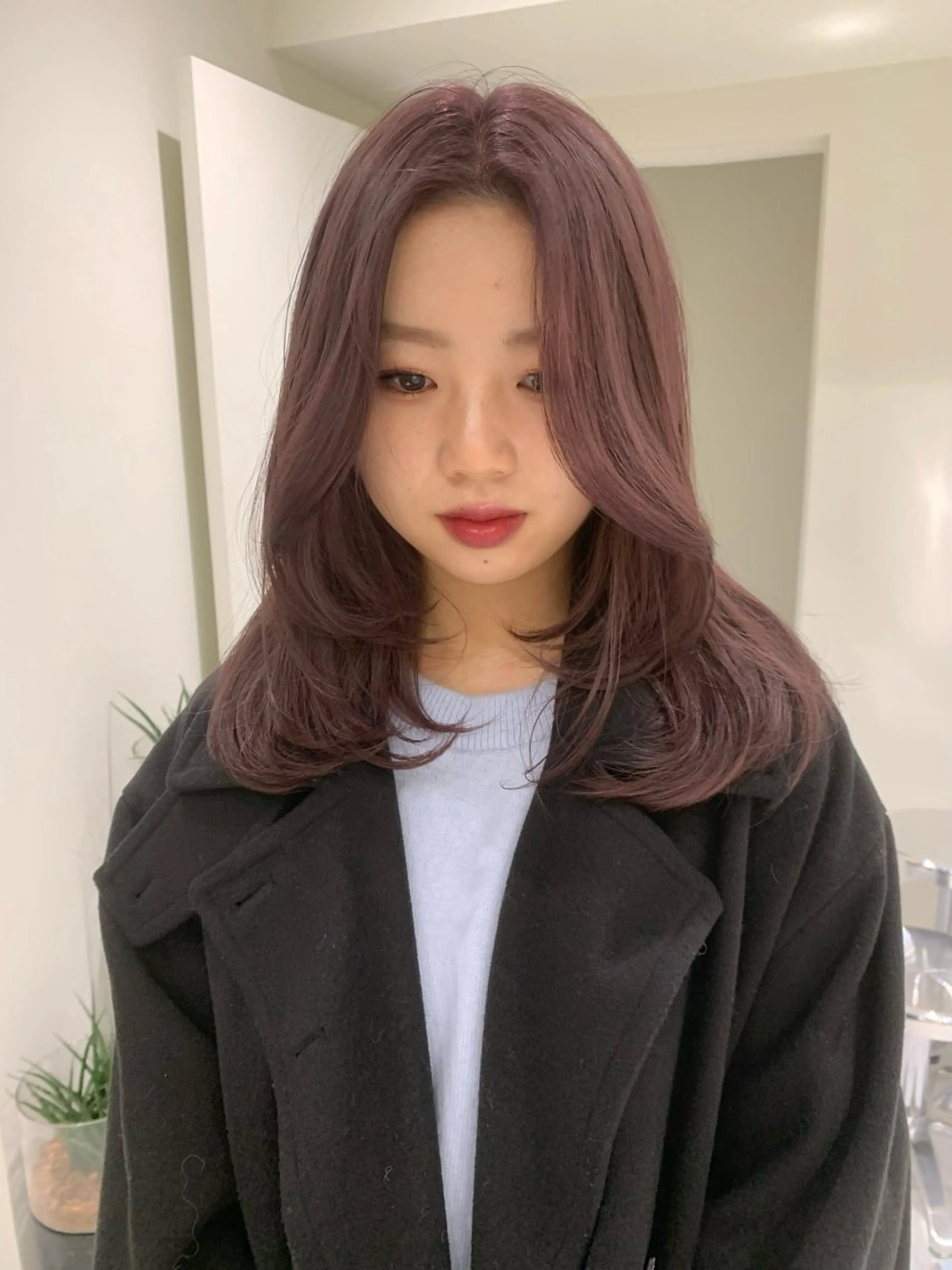 セミロング 伊藤 りいなのヘアスタイル