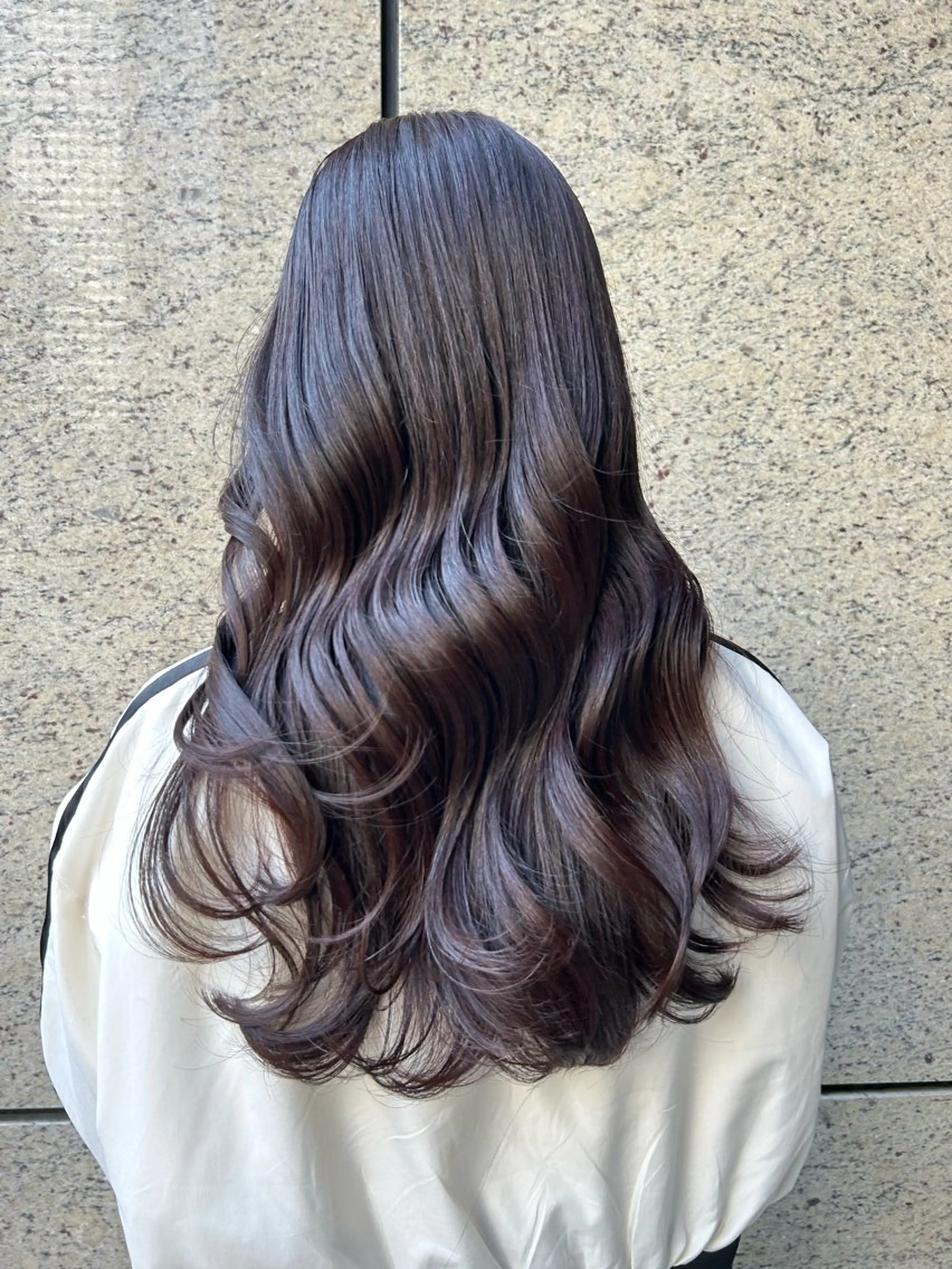 セミロング カラー パーマ ヘアカラー トリートメント 韓国っぽ透け感カラー マンツーマン🫧なおのヘアスタイル