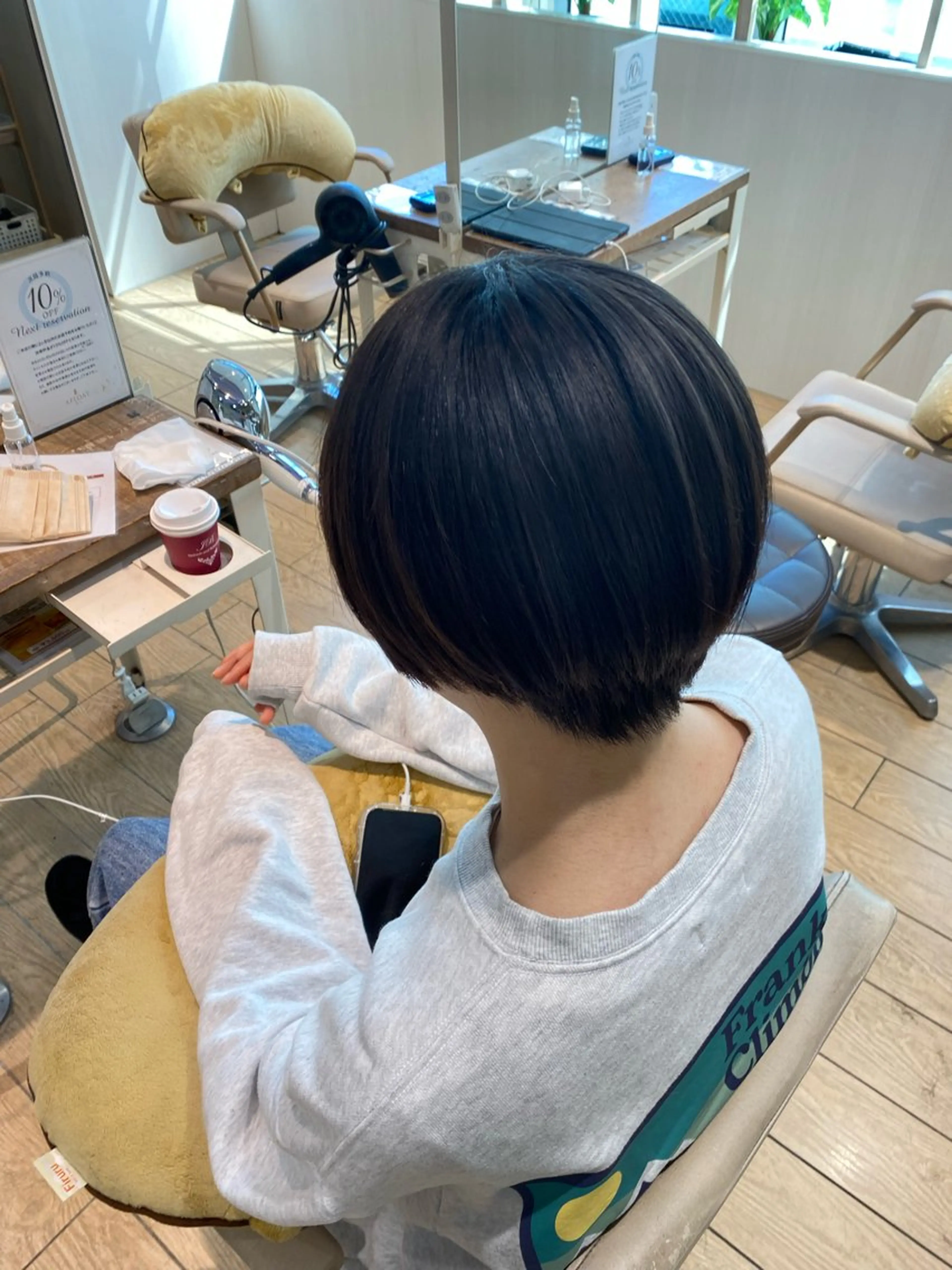 ショート くびれヘア ショートヘア RIHO/愛されモテ /透明感カラーのヘアスタイル