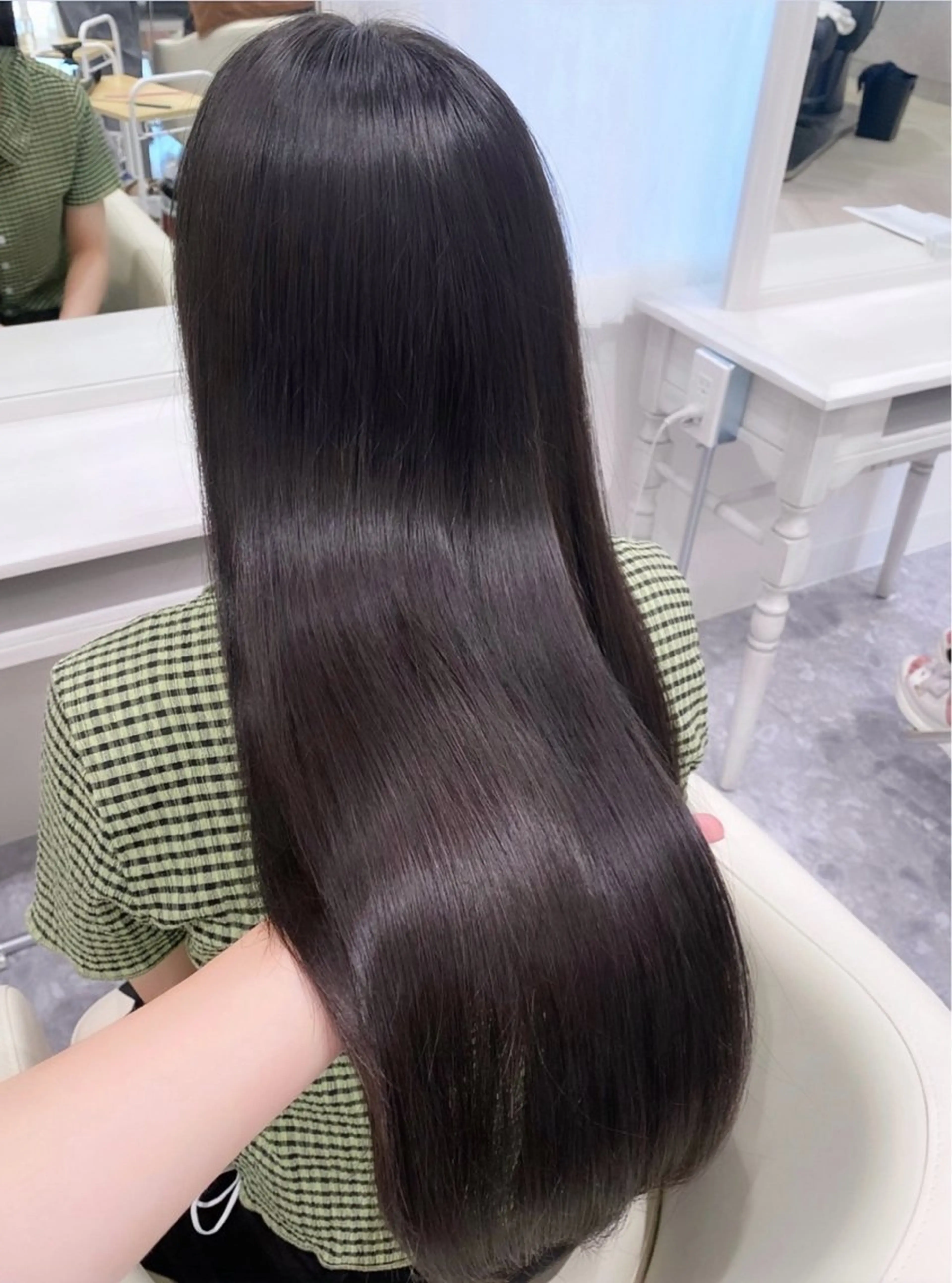 ロング 髪質改善 トリートメント 酸性ストレート 山本 珠里のヘアスタイル