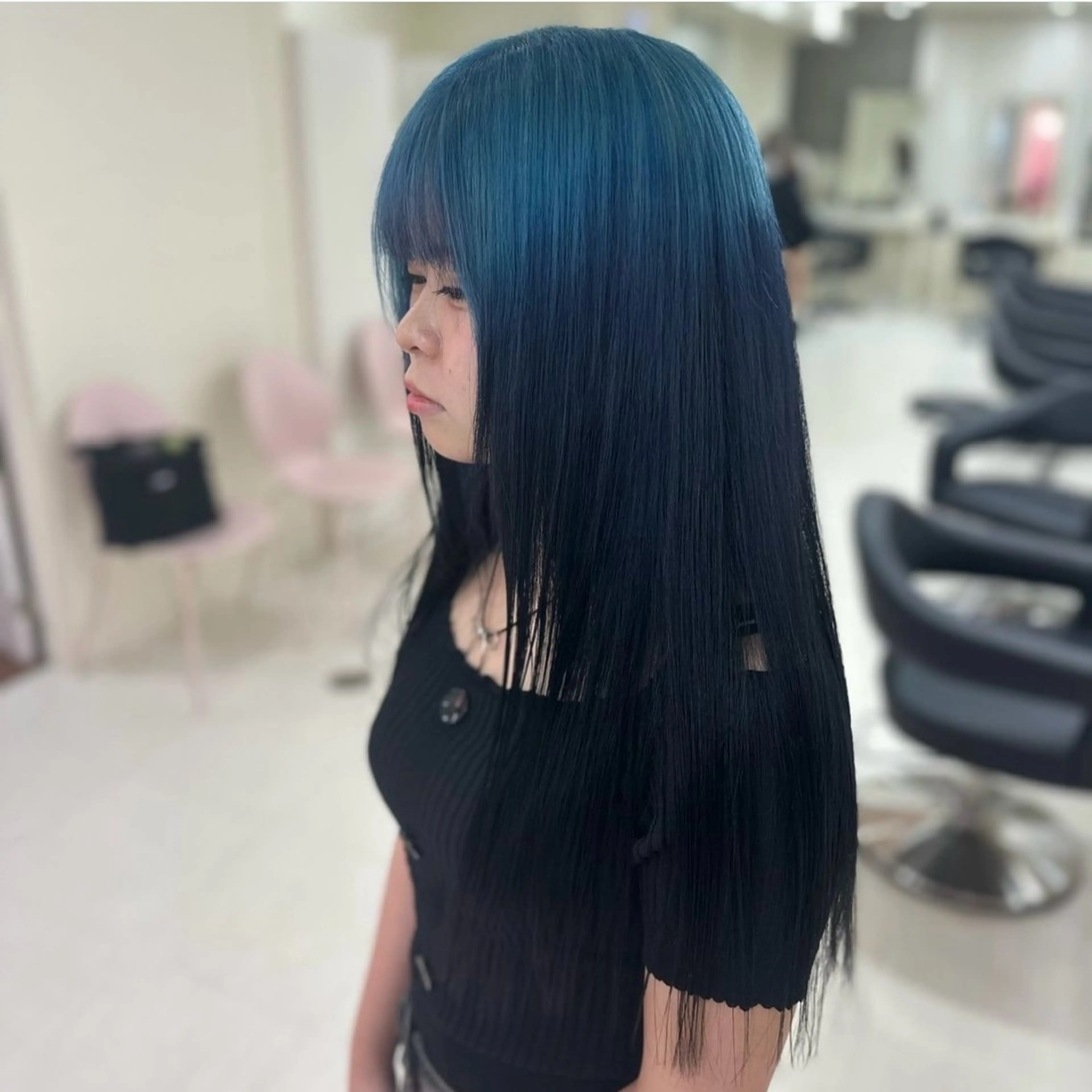 ロング ️🫧 AINE 🫧ハイトーンカラーのヘアスタイル