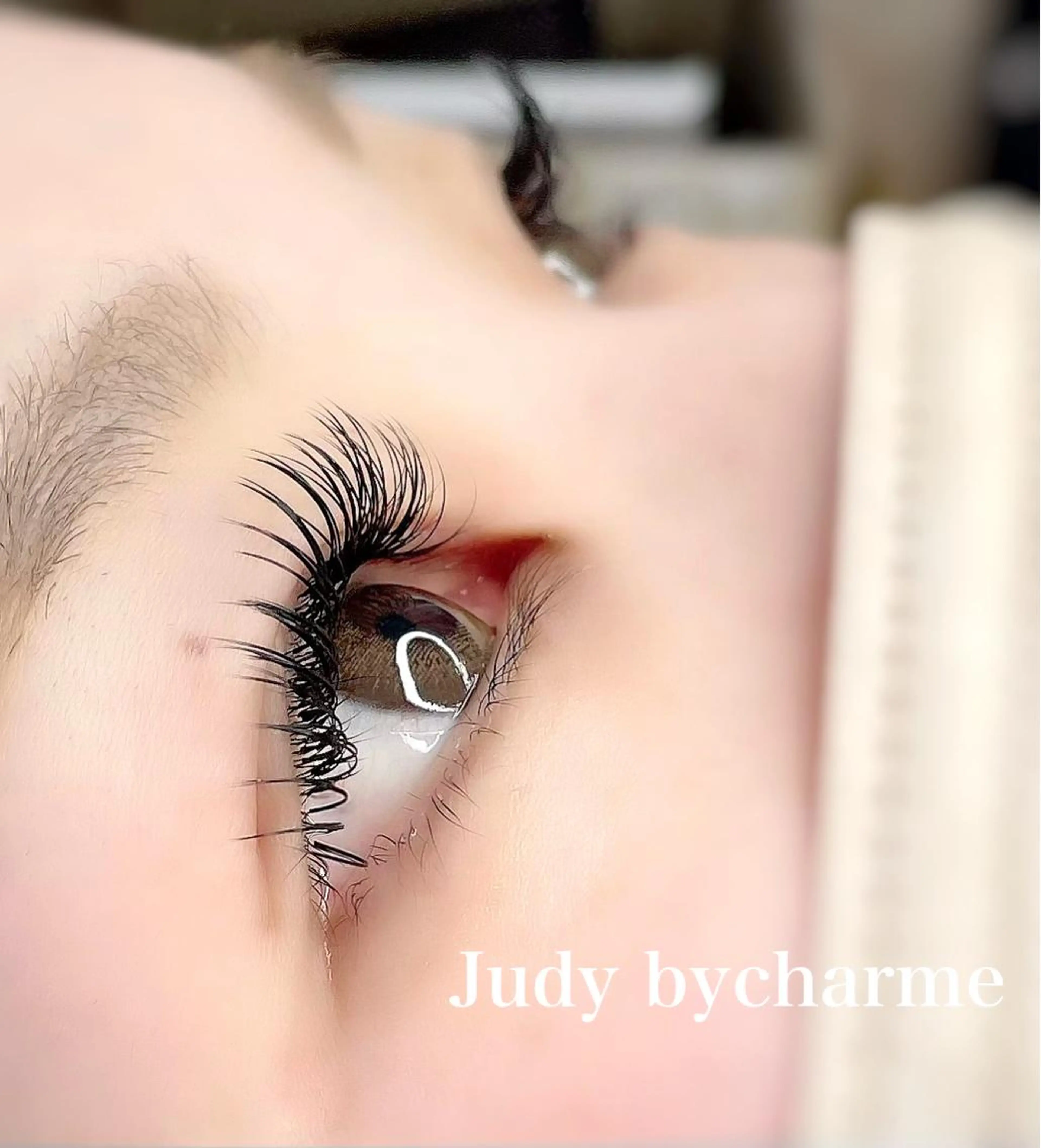 マツエク・マツパ 付け放題 フラットラッシュ パリジェンヌラッシュリフト セーブル マツエク Judy by charmeのマツエク・マツパデザイン