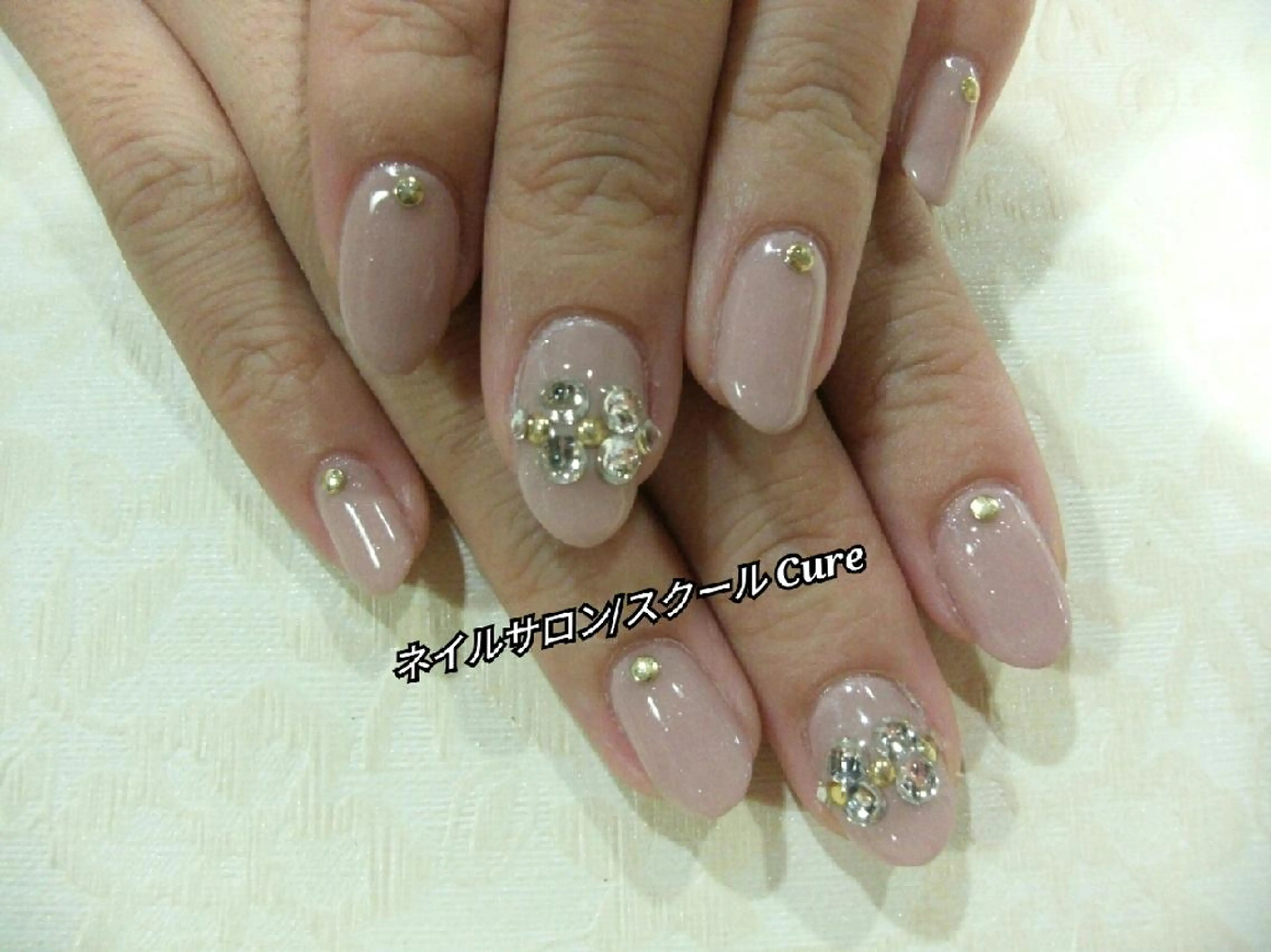 ミディアム ネイル ネイルサロン Cureのネイルデザイン
