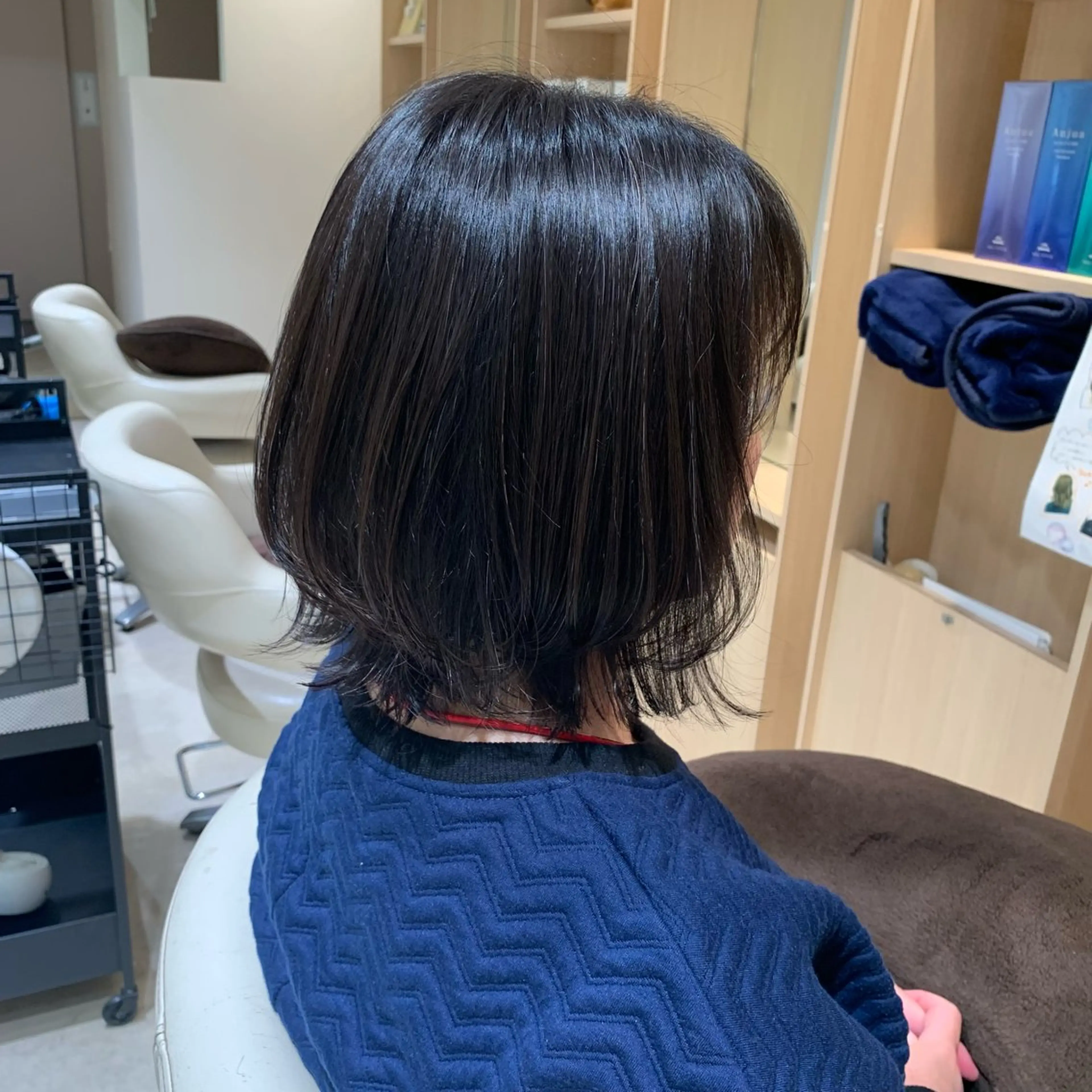 ミディアム 宮本 季奈のヘアスタイル