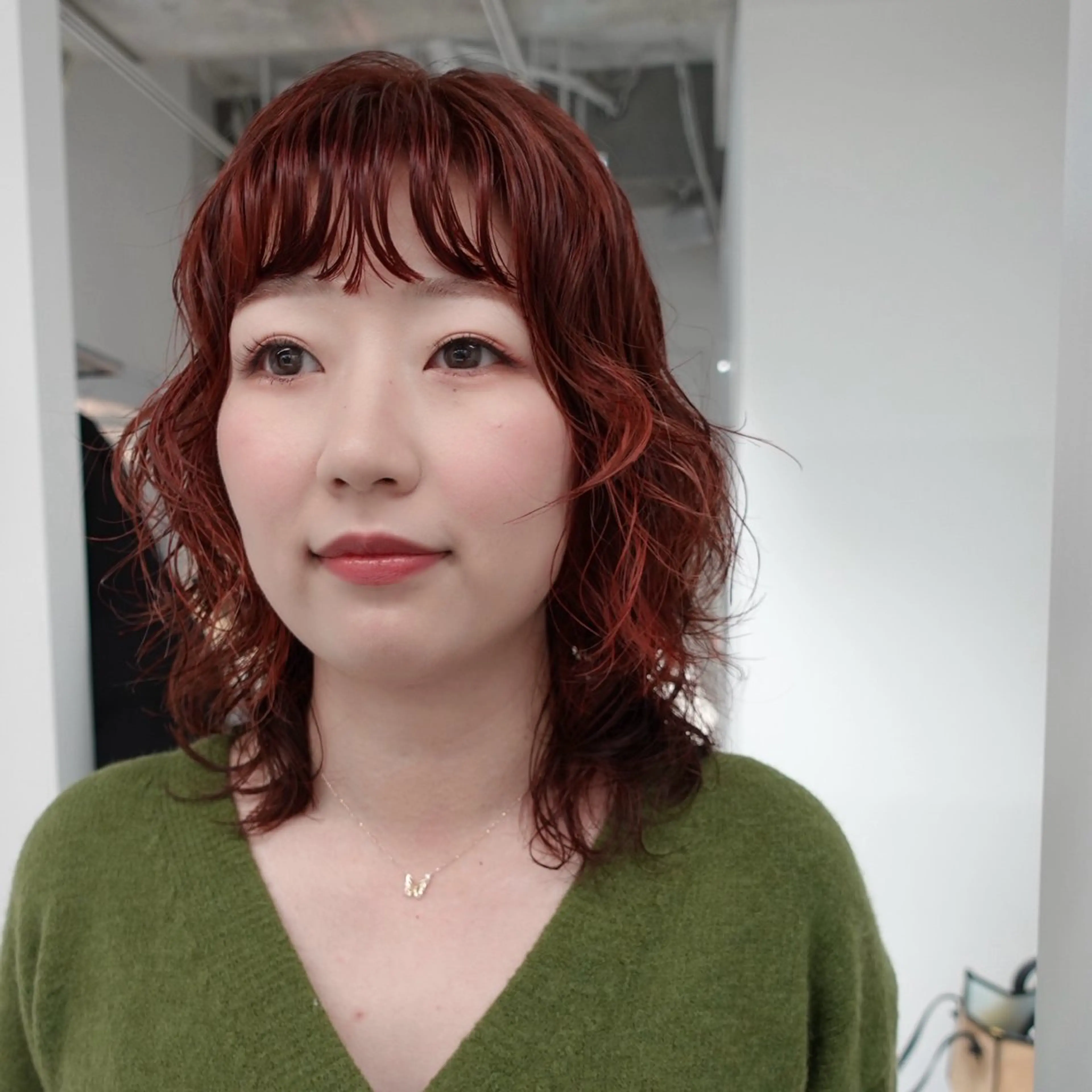 ミディアム カラー パーマ ミディアムパーマ レイヤーカット カット ヘアカラー パーマ 🌐サトウ リョウ🌐のヘアスタイル