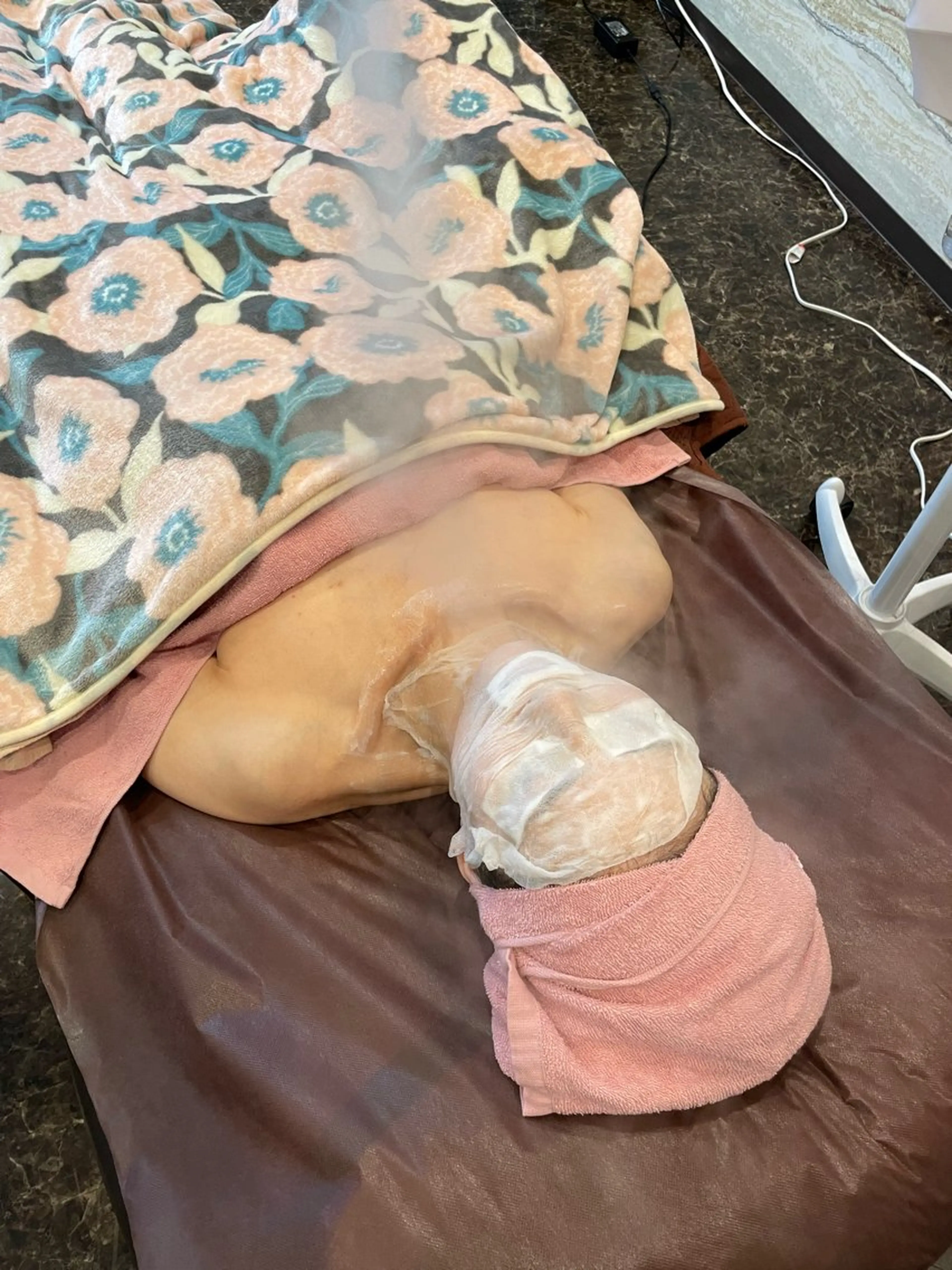 肌質改善エステ chiffonのエステ・リラクイメージ