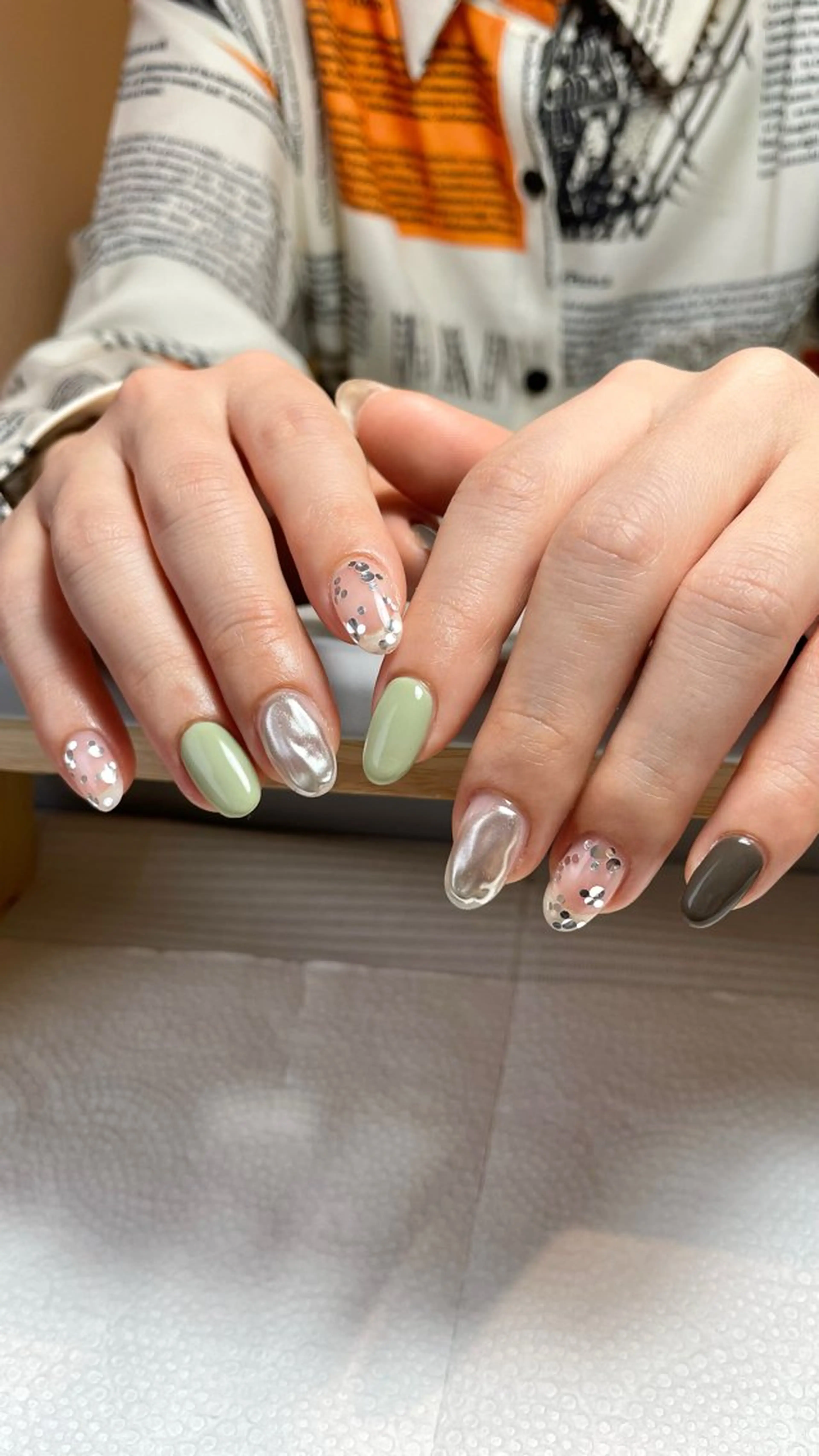 ネイル ハンドネイル ざんねん負け犬ちゃん 南堀江のネイルデザイン