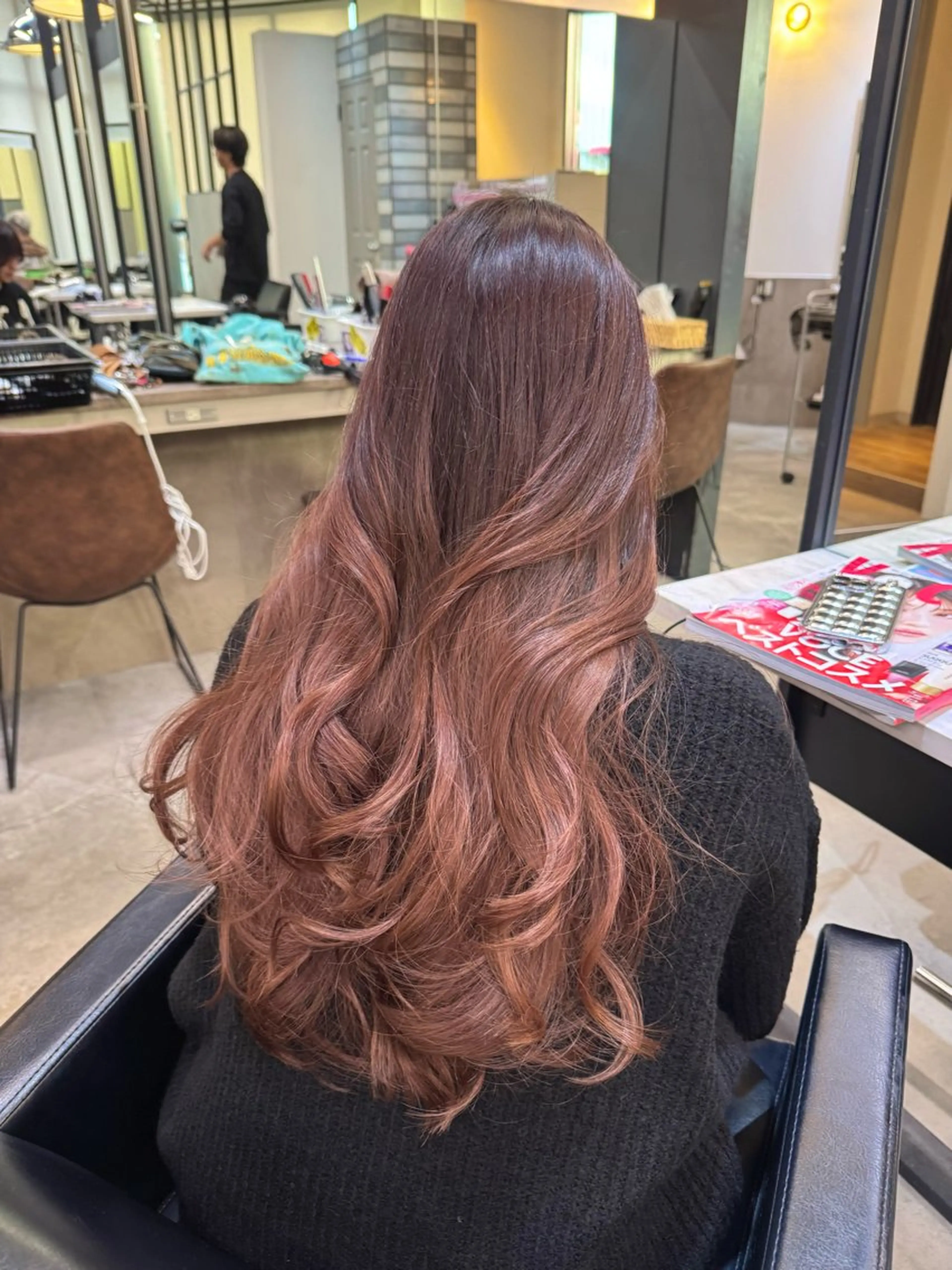 ロング カラー 韓国ヘア🇰🇷 YUKINAのヘアスタイル