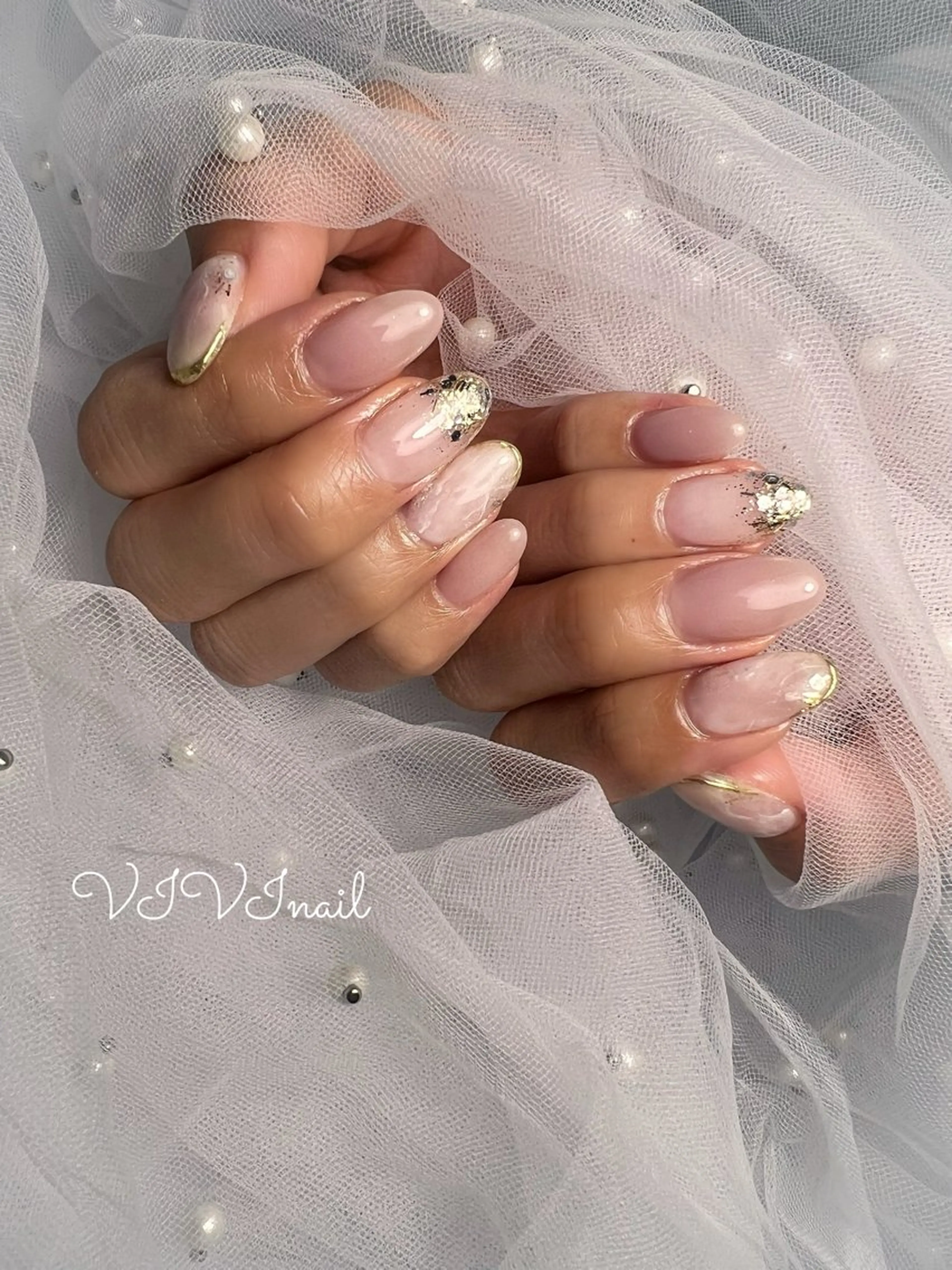 ネイル ニュアンスネイル オフィスネイル ピンク ハンドネイル vivi nailのネイルデザイン