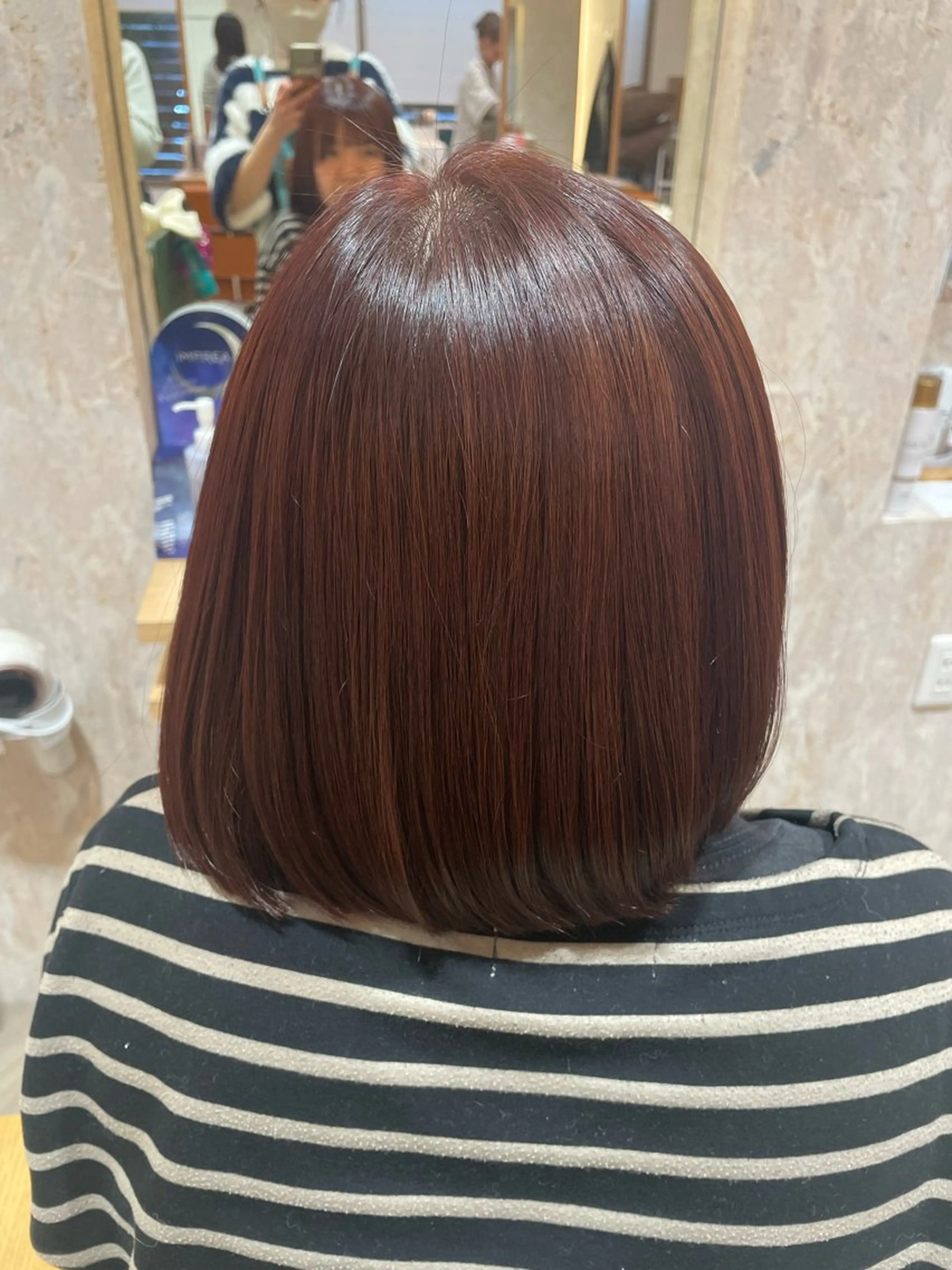 カラー ブリーチ ブラウンカラー ブリーチなしカラー ピンクカラー ヘアカラー 藤本 稀光のヘアスタイル