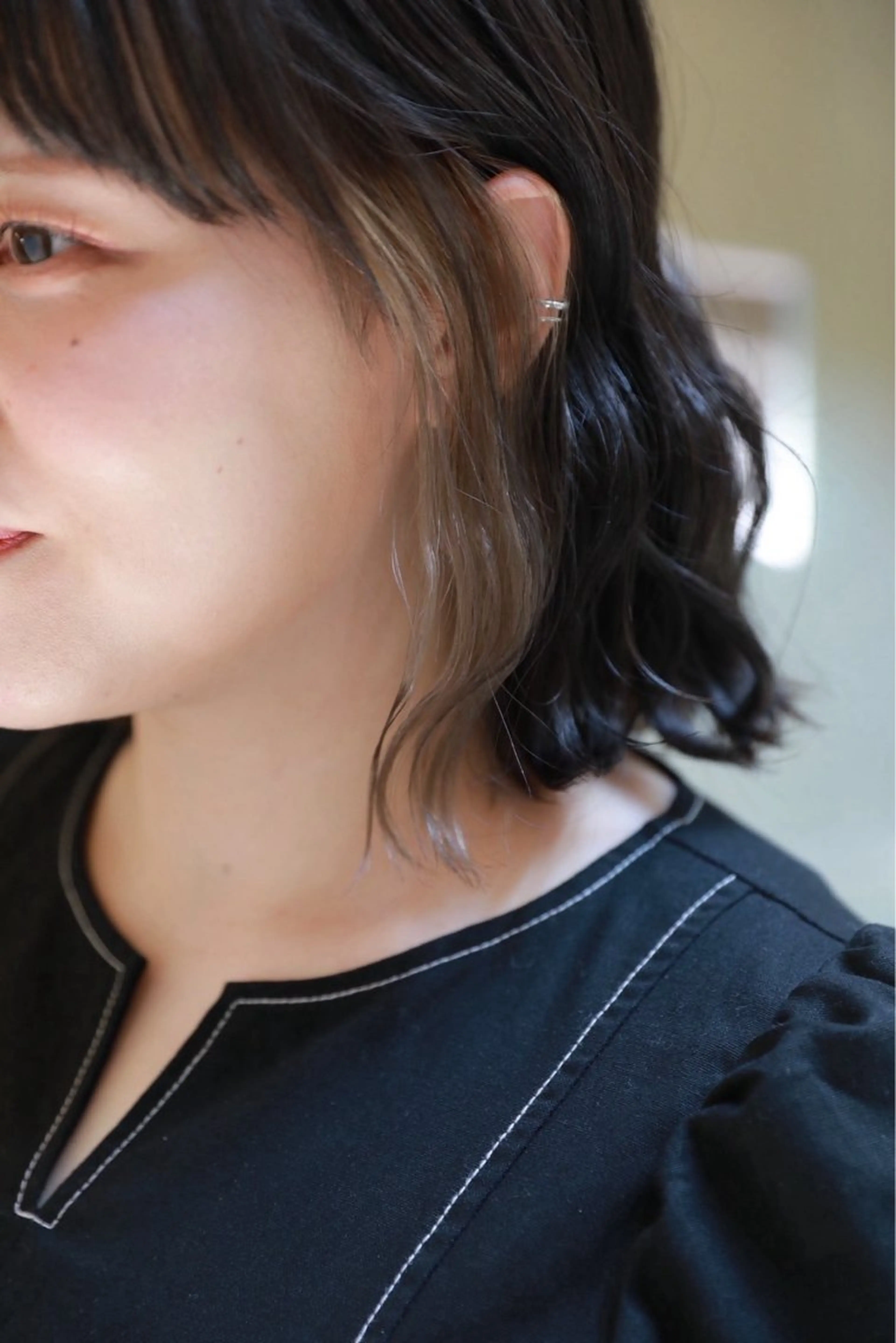 ミディアム カラー グラースアンジュ浦和ワシントンホテル店所属・新井 愛佳のヘアスタイル