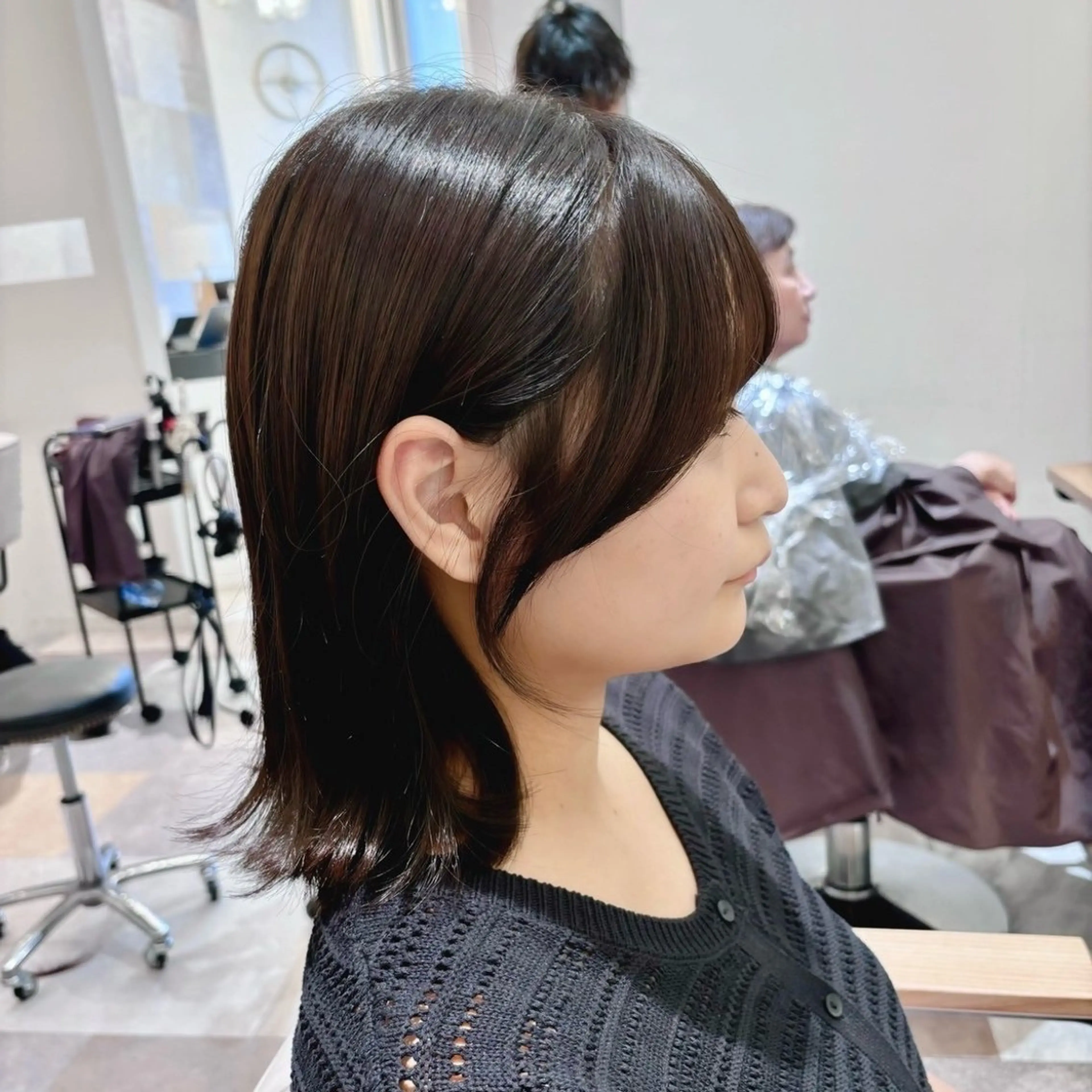 ミディアム カット トリートメント 横浜　前髪顔まわり /長谷川未波のヘアスタイル