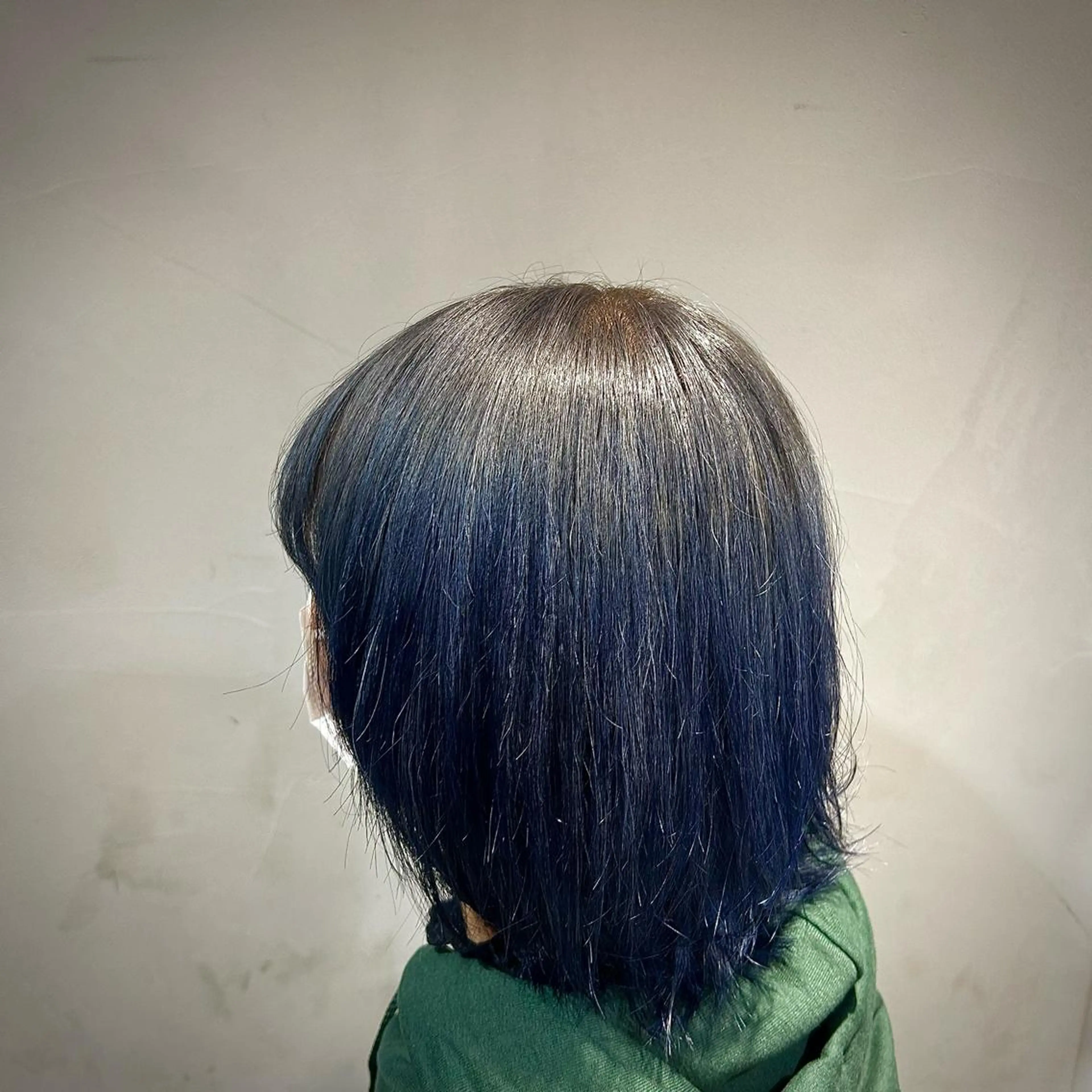 ミディアム 暗髪🐈⬛艶髪☔︎ 愛弥のヘアスタイル