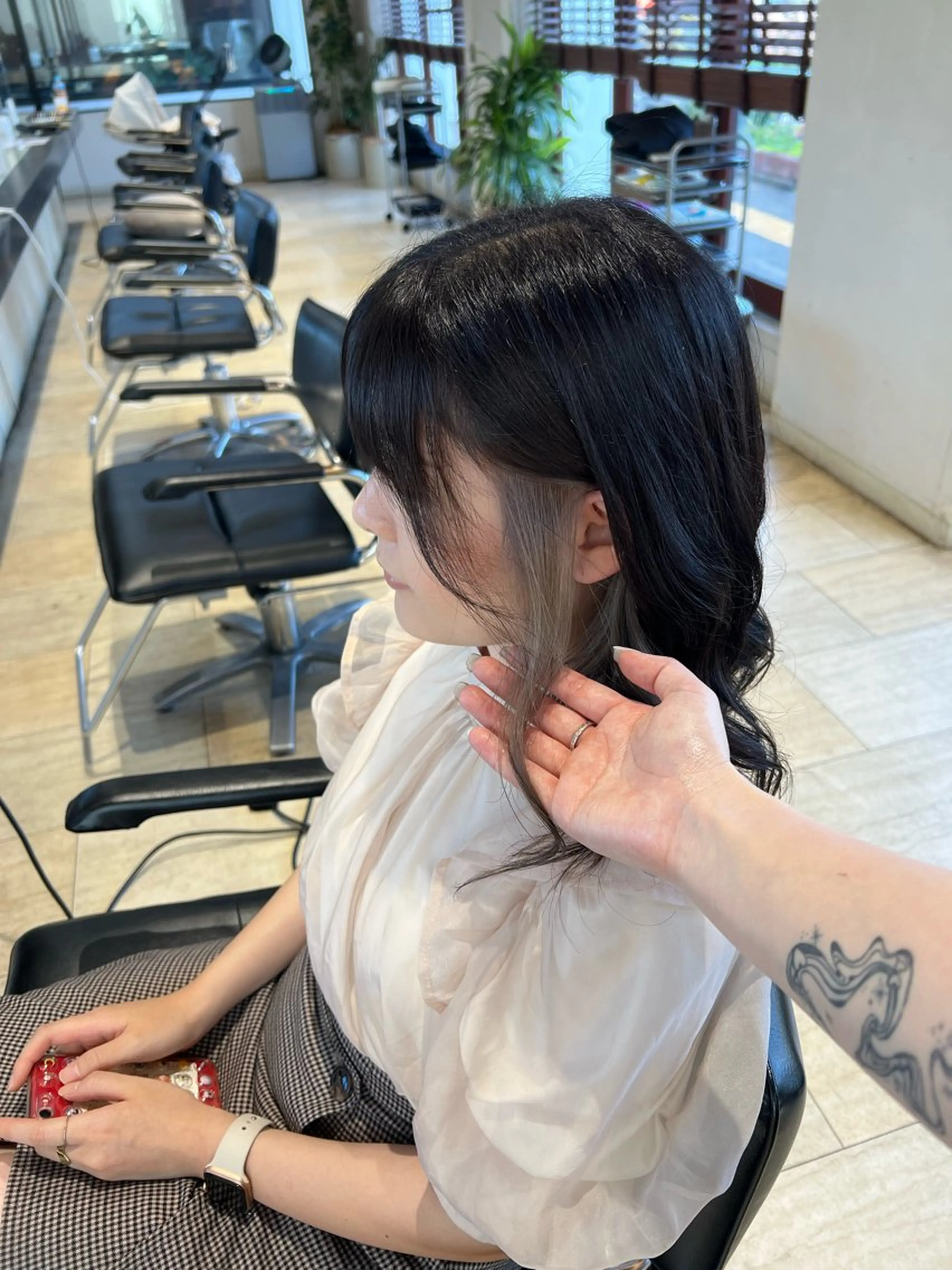 ミディアム 時﨑 実子/透明感カラーのヘアスタイル