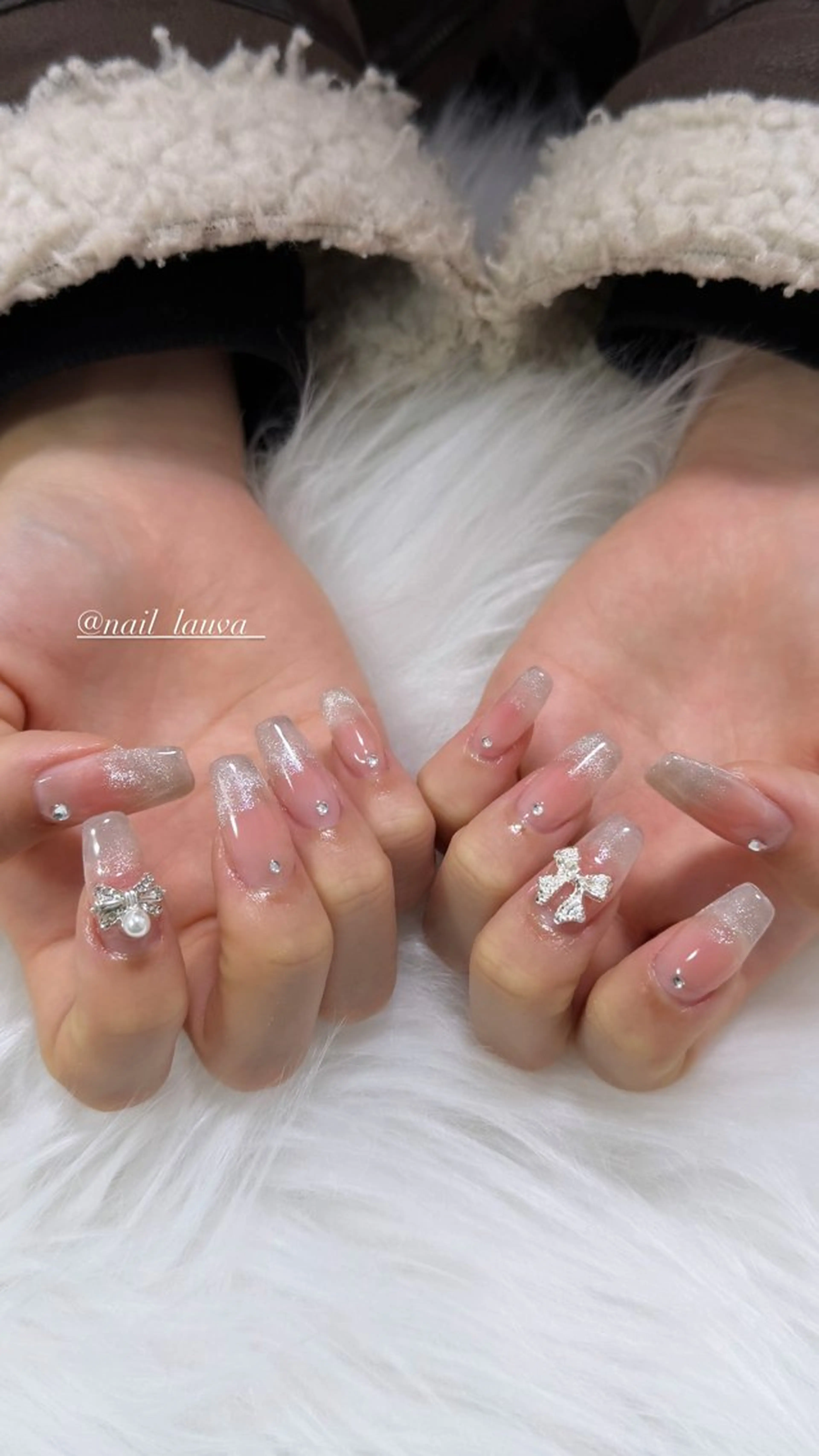 ネイル チークネイル lauva所属・nailsalon lauvaのネイルデザイン