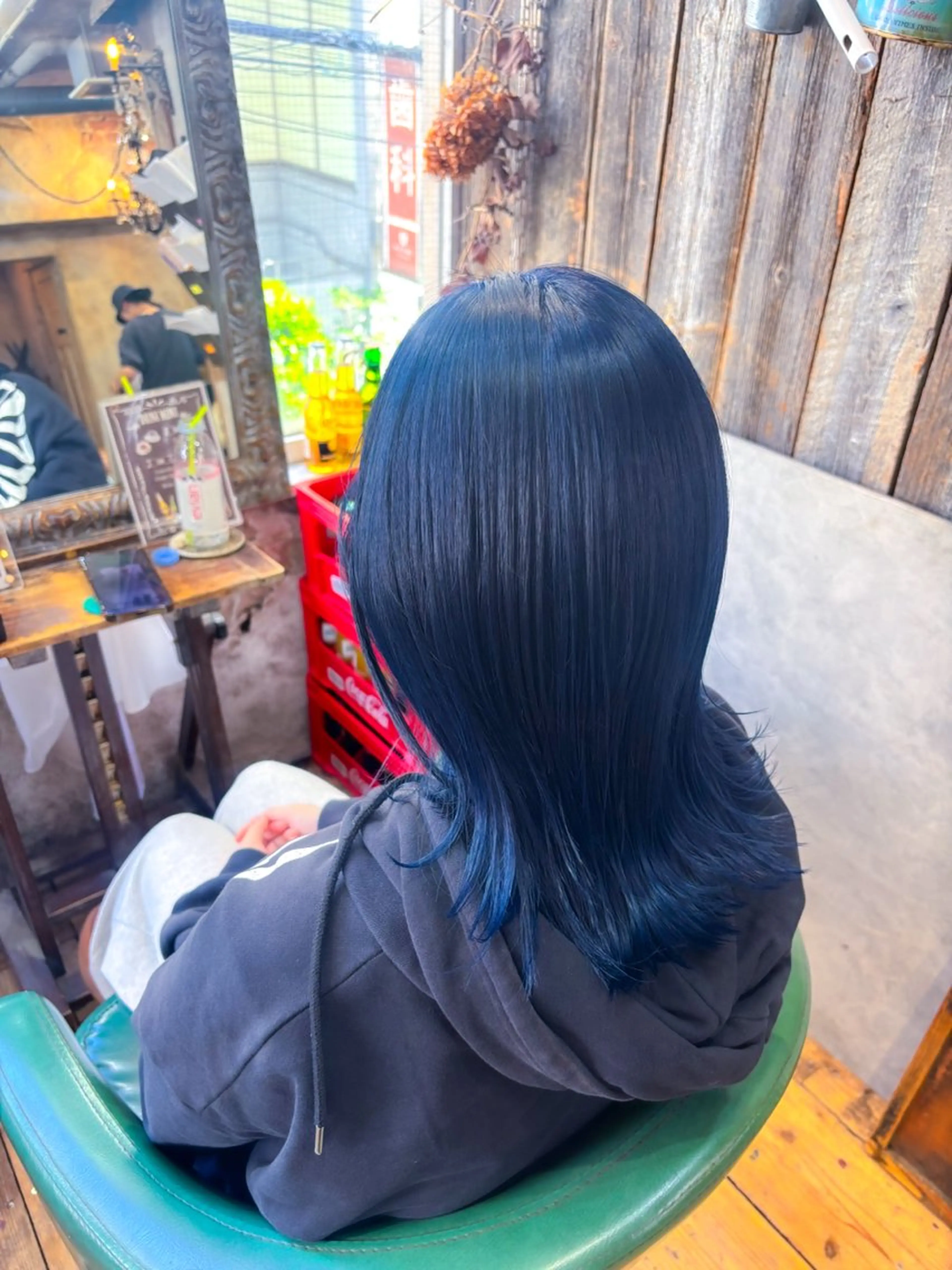 ショート カラー ヘアカラー トリートメント 〜ing deux所属・森田 恋々菜のヘアスタイル