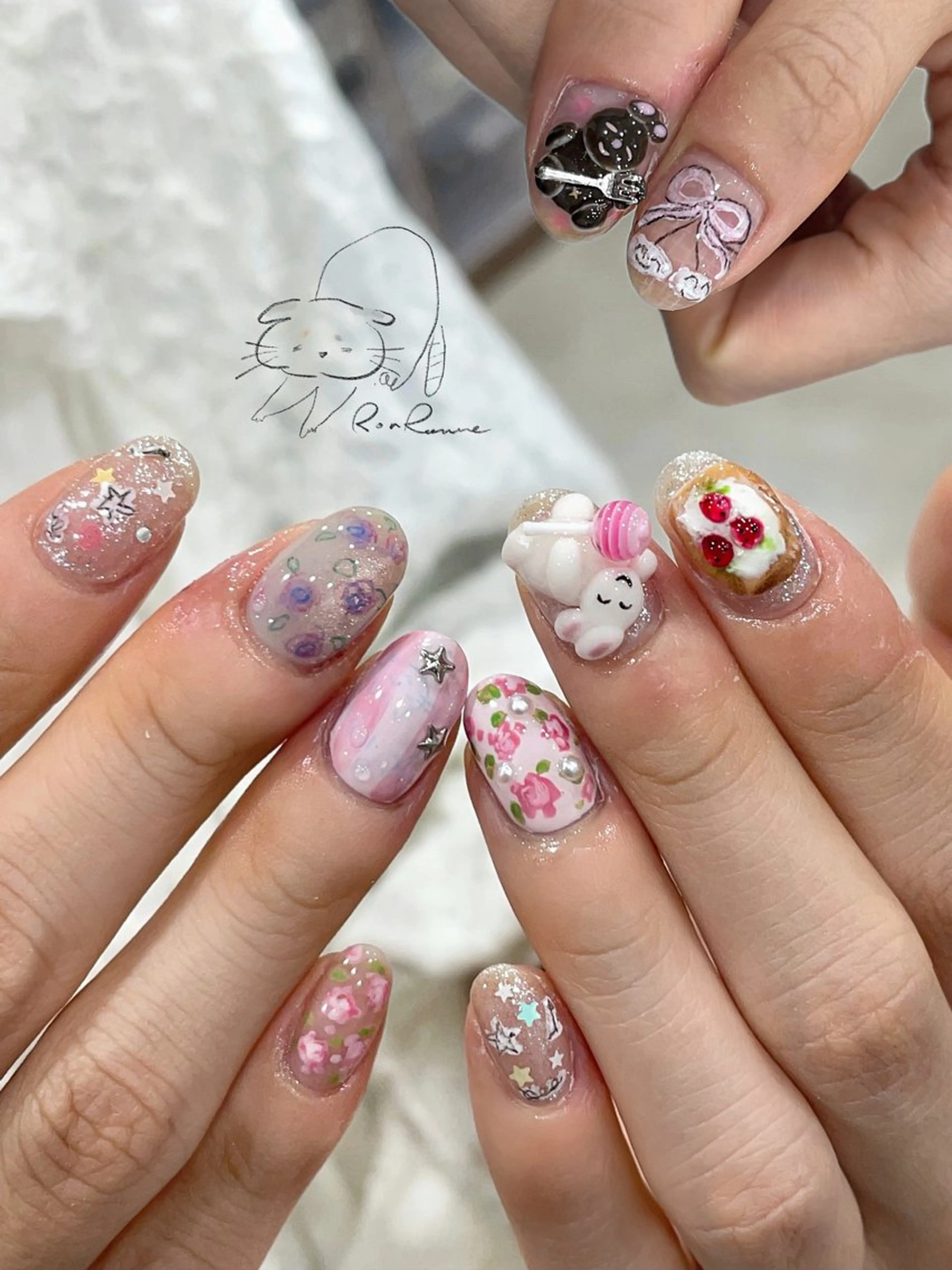 ネイル オーロラネイル 長さ出し フレンチネイル ジェルネイル ミラーネイル ハンドネイル Cho Artネイル所属・ronronne .のネイルデザイン