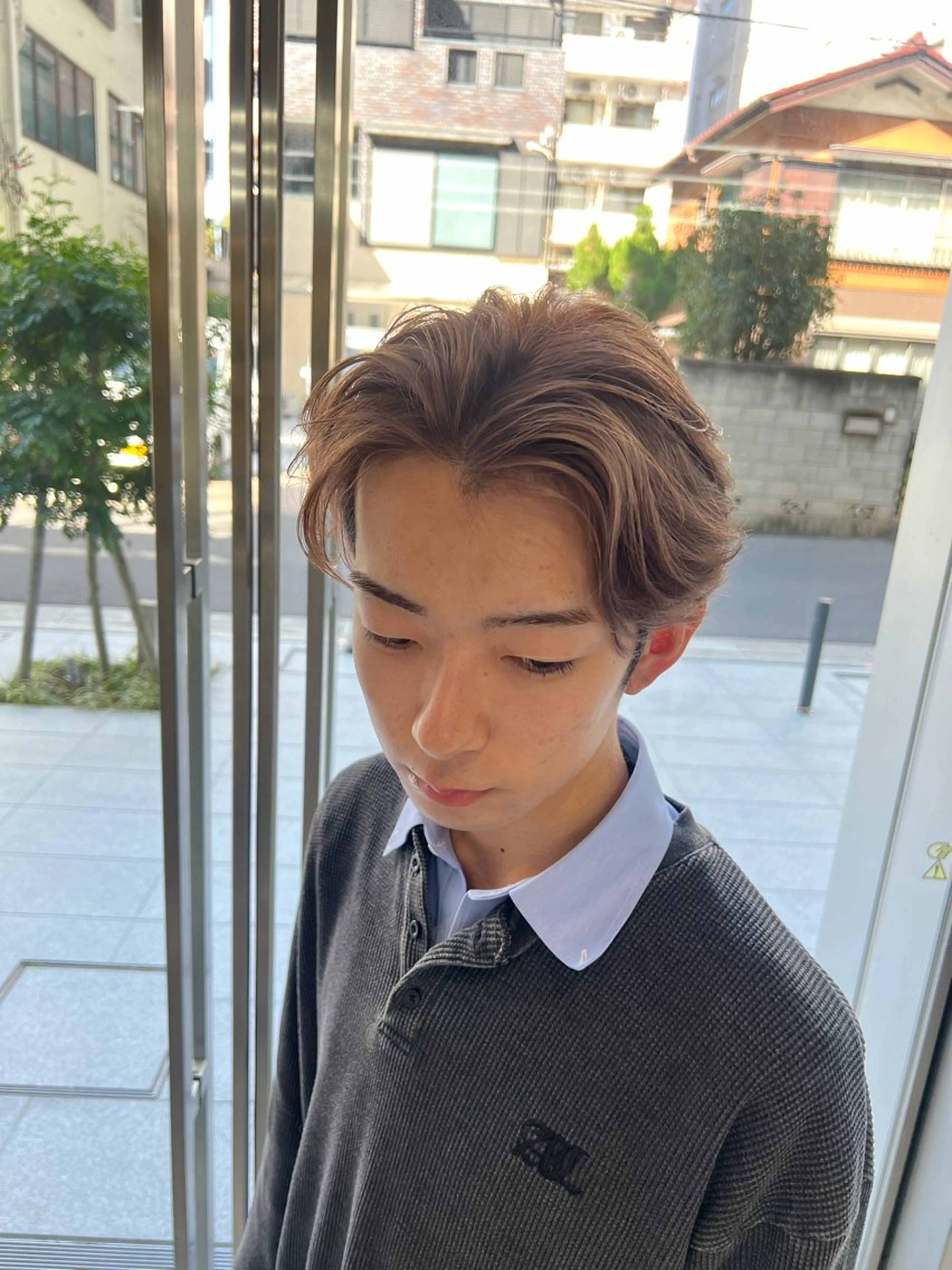 カラー メンズ センターパート ヘアカラー 吉沢遣人/レイヤー 艶カラー/抜け感のヘアスタイル