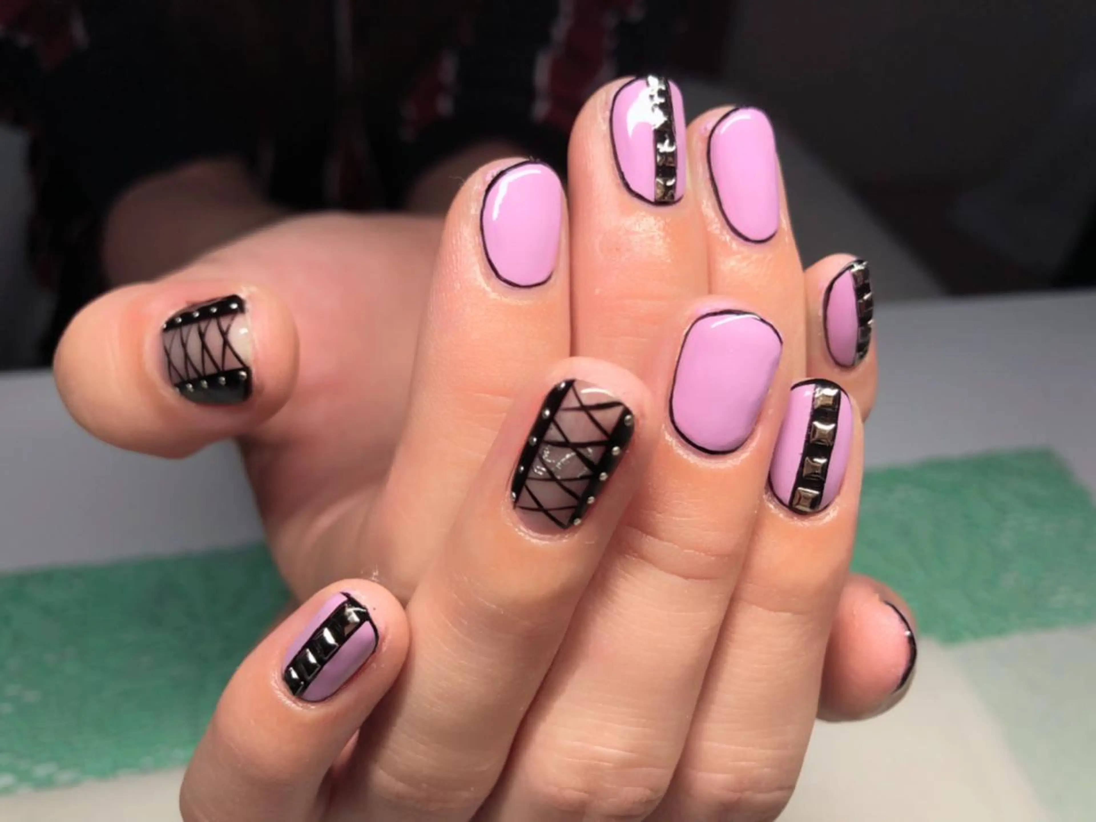 ネイル Li'leaNail AINAのネイルデザイン