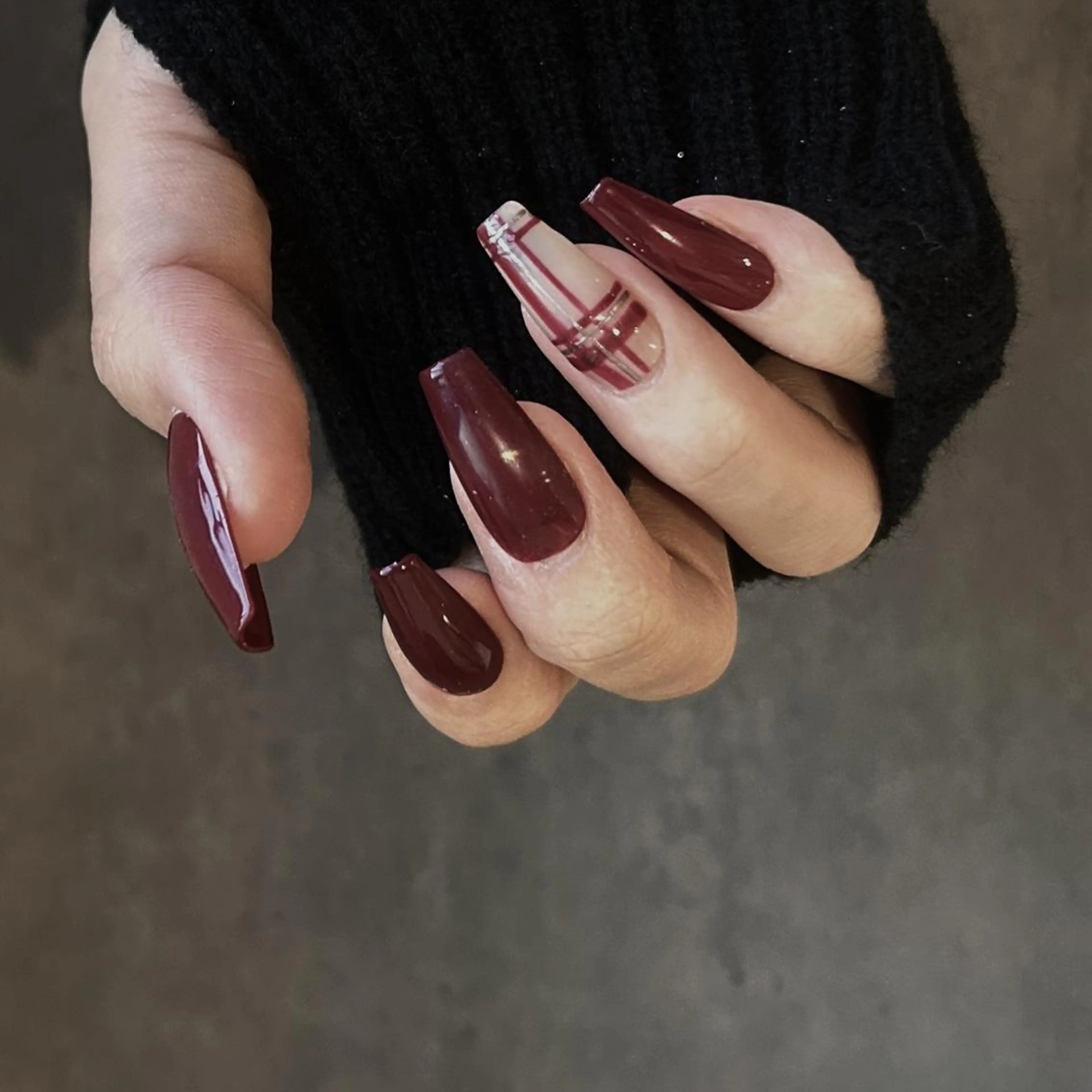 ネイル Ray. ちゅるん系ニュアンスのネイルデザイン