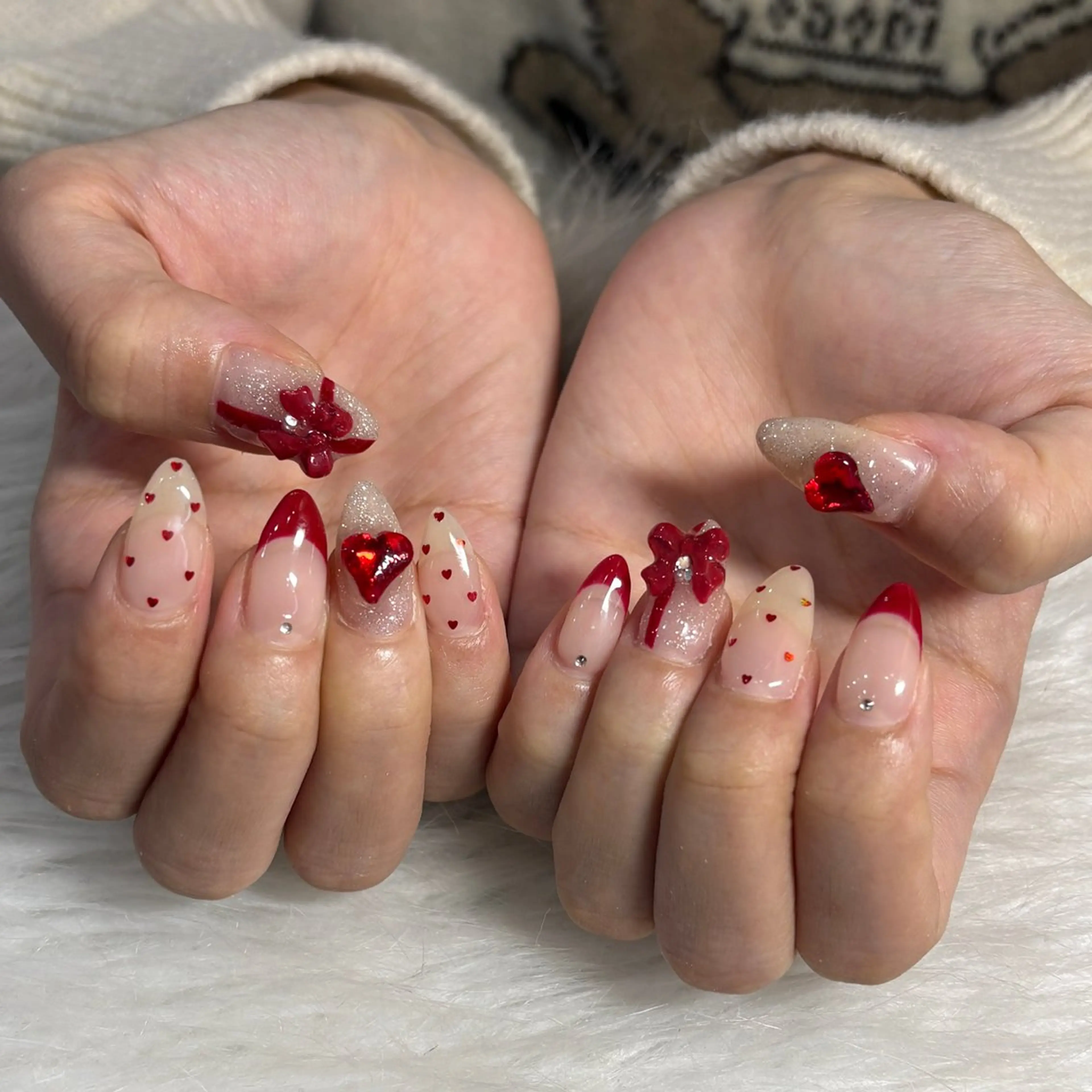 ネイル ハンドネイル LAVISH manaのネイルデザイン