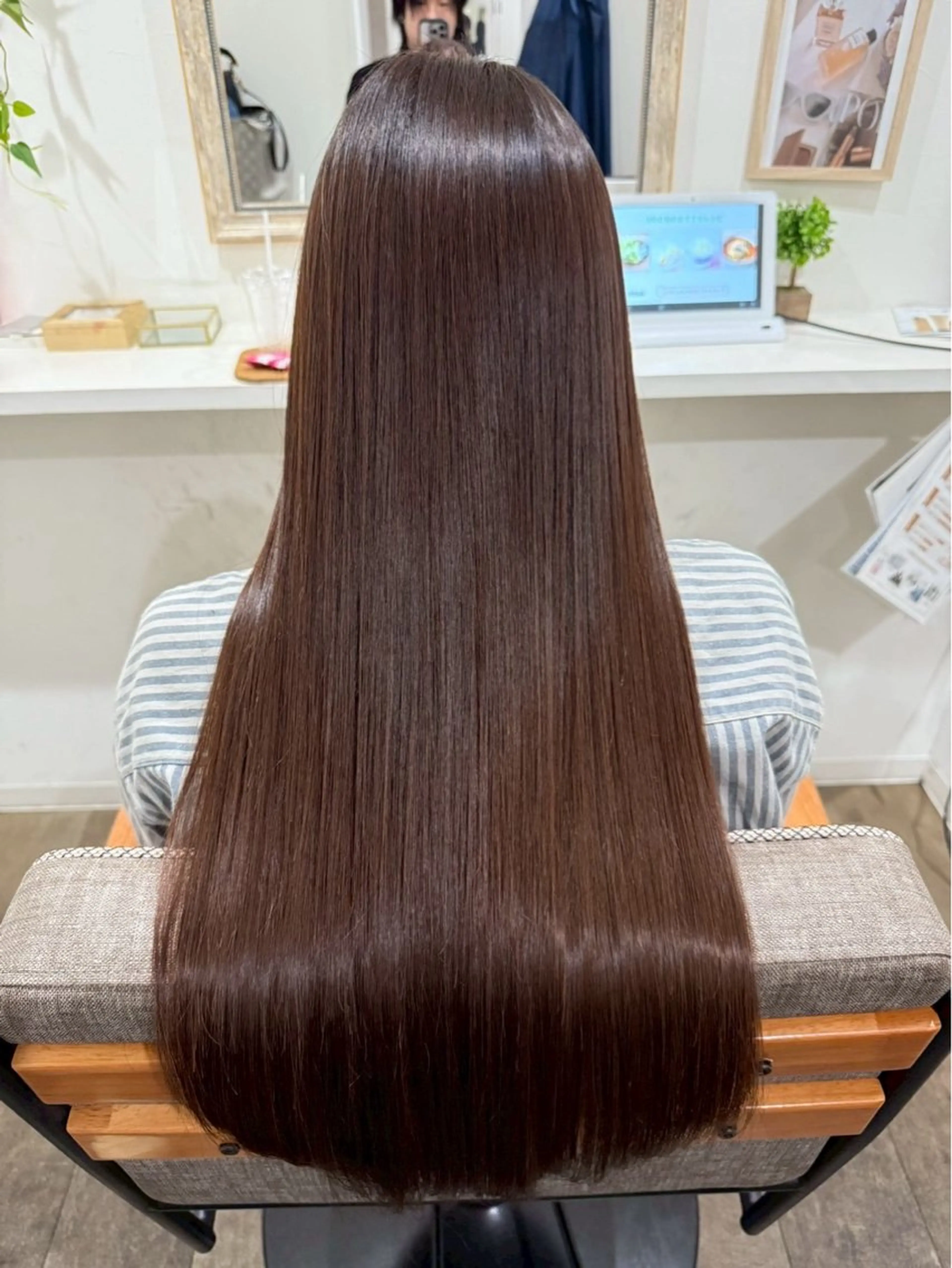 ロング カラー パーマ ブリーチ 髪質改善 ロング トリートメント 酸性ストレート カット ヘアカラー 縮毛矯正 髪質改善　jewel box~私のトリートメント~東梅田店所属・💎髪質改善専門 jewel boxのヘアスタイル