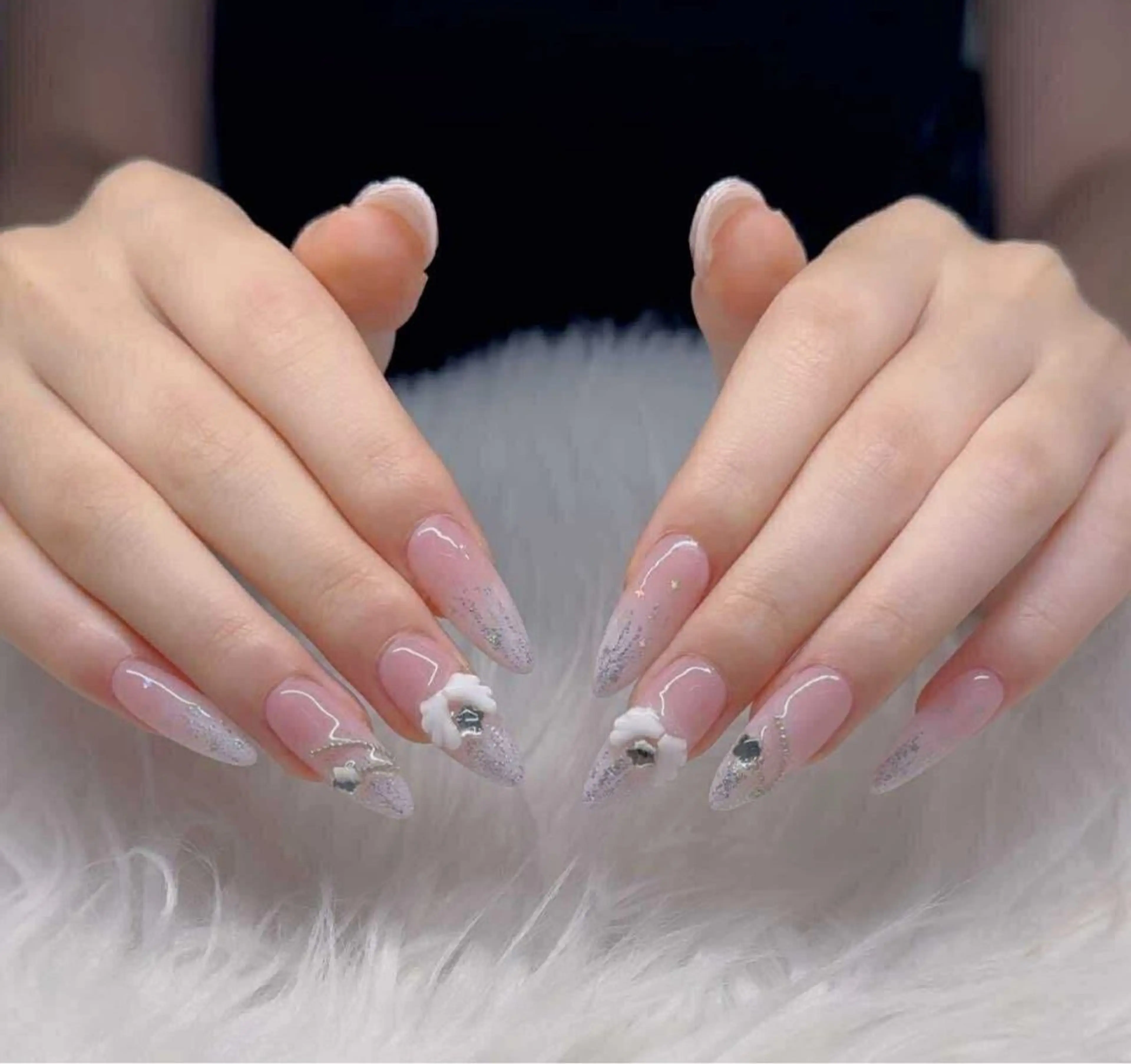 ネイル Luxe Nailのネイルデザイン