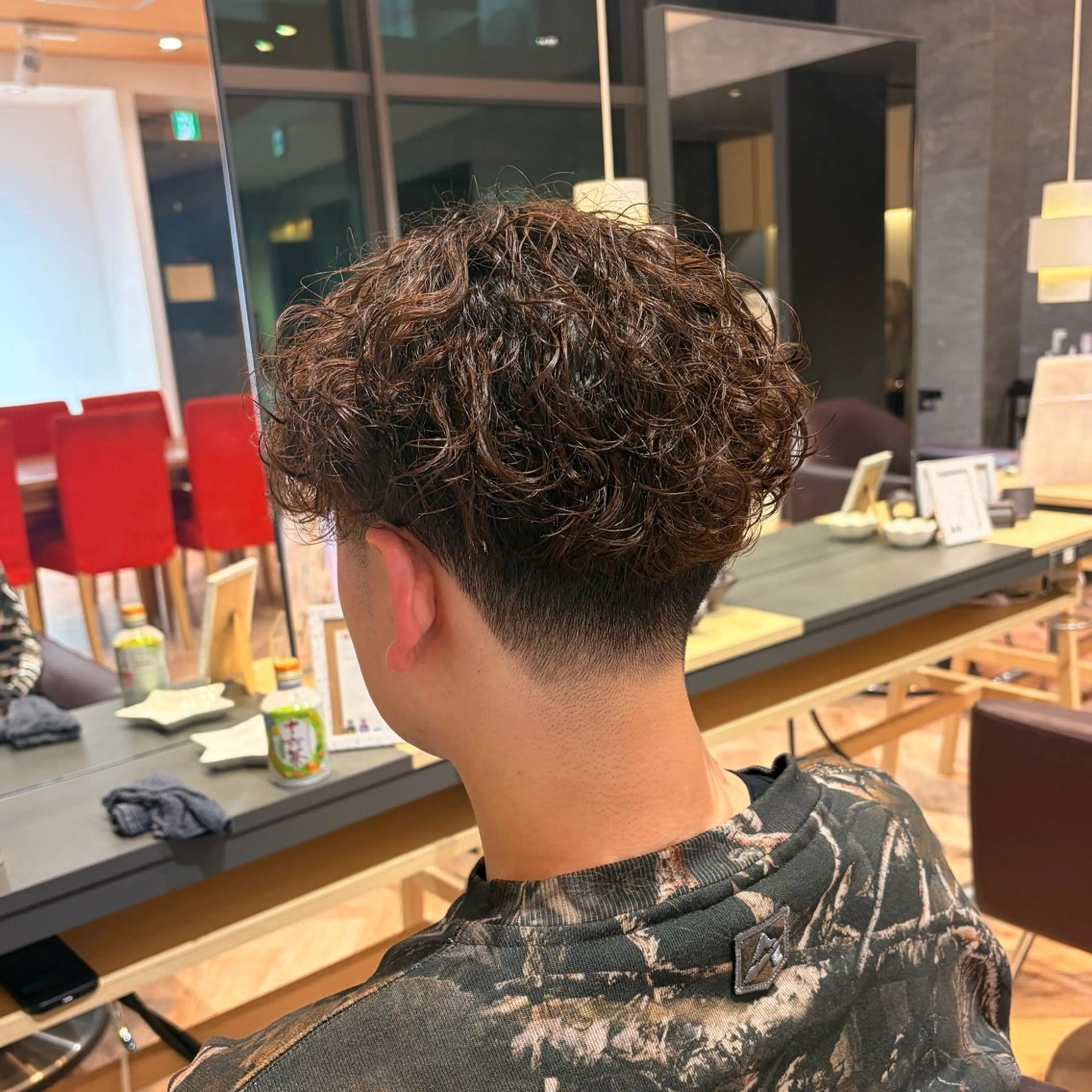 パーマ メンズ フェードカット 刈り上げ カット パーマ Yamada Ami🪐のヘアスタイル