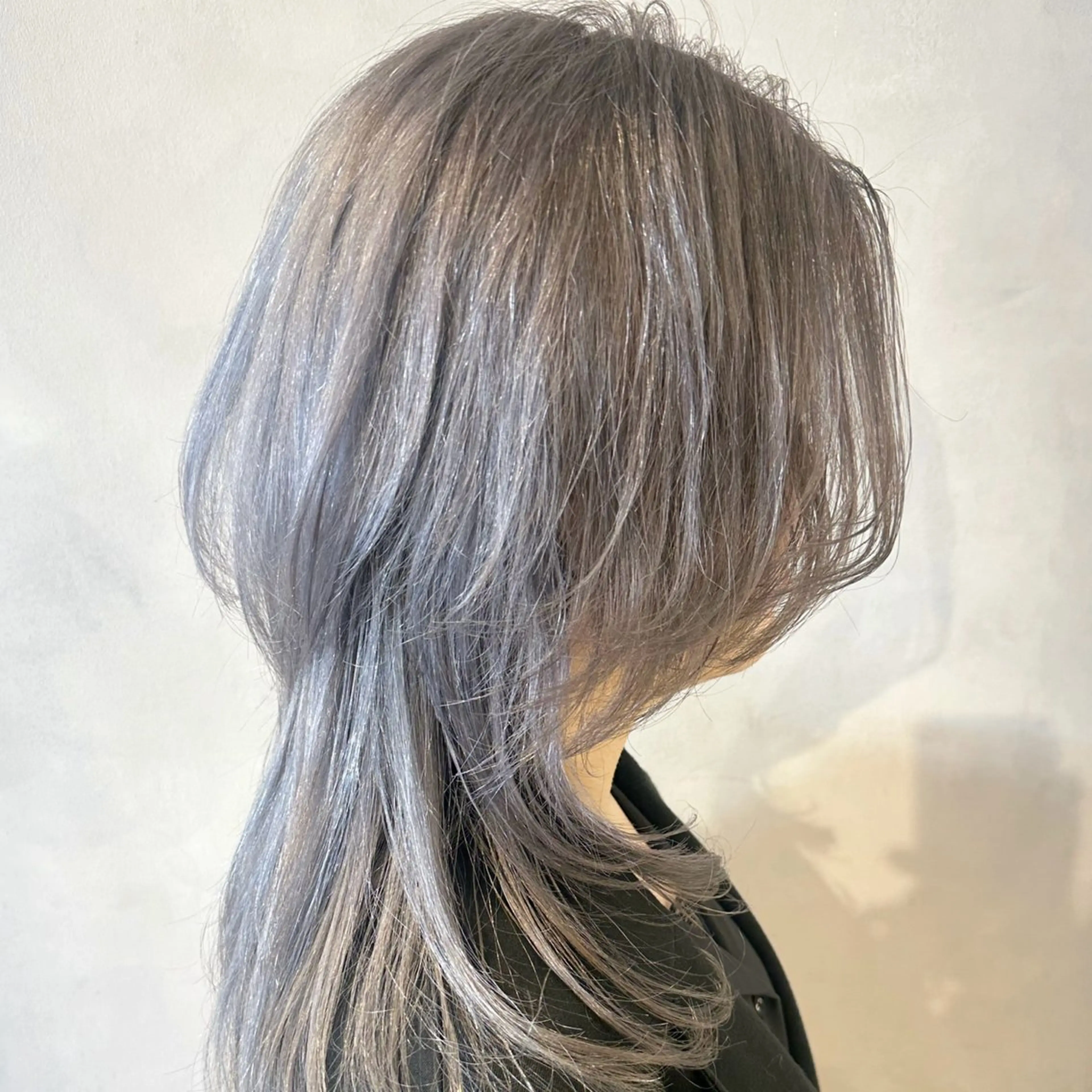 ミディアム カラー カット ヘアカラー トリートメント デザインカラー/パー マ🦖外岡咲希🦖のヘアスタイル