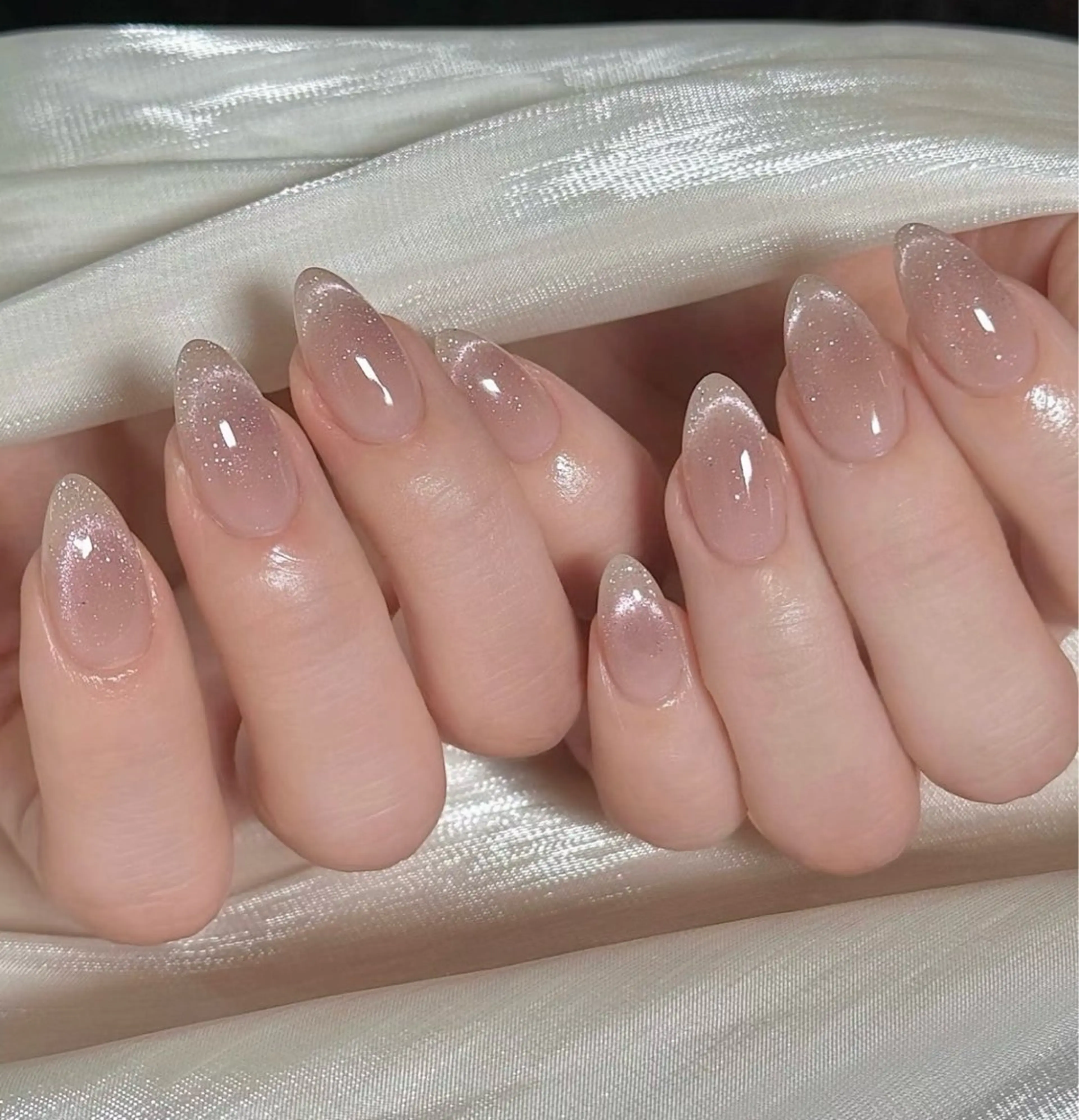 ネイル マグネットネイル シンプルネイル 春ネイル フットネイル マエダ アミ Best Nailのネイルデザイン