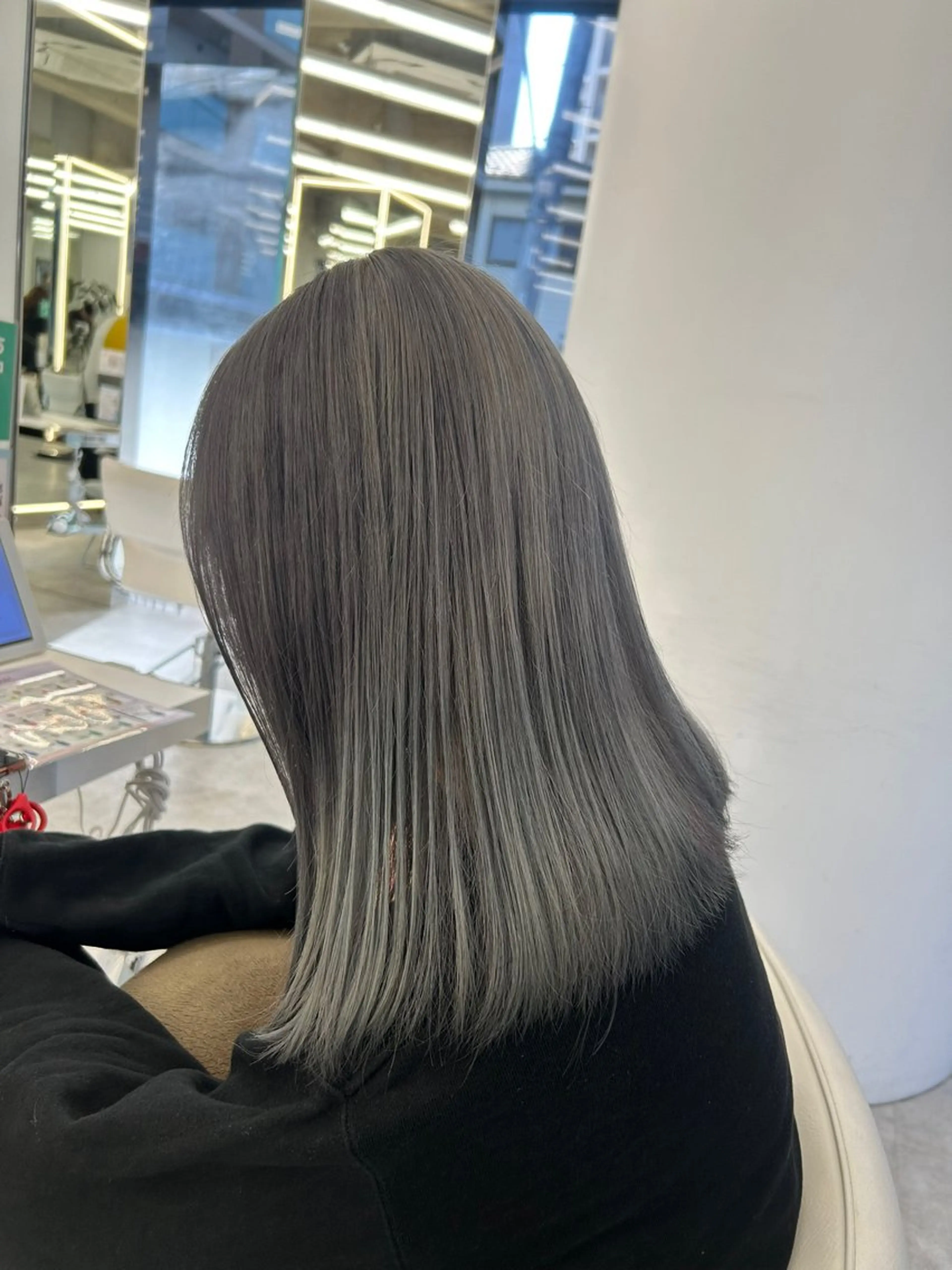 セミロング カラー ヘアカラー はるか/ブリーチカラ ー/ヘアアレンジ🤍のヘアスタイル