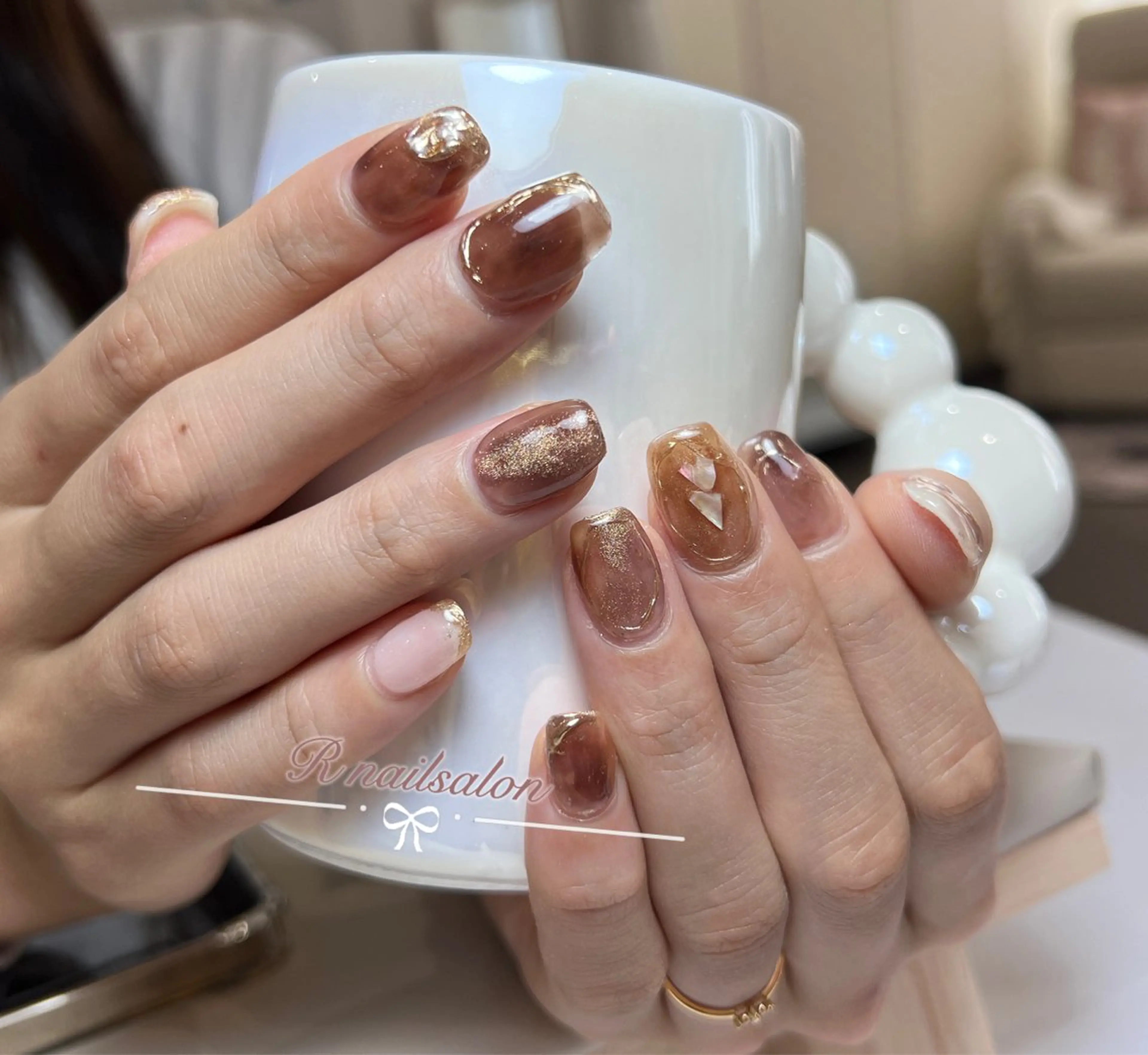 セミロング R NAILSALONのネイルデザイン