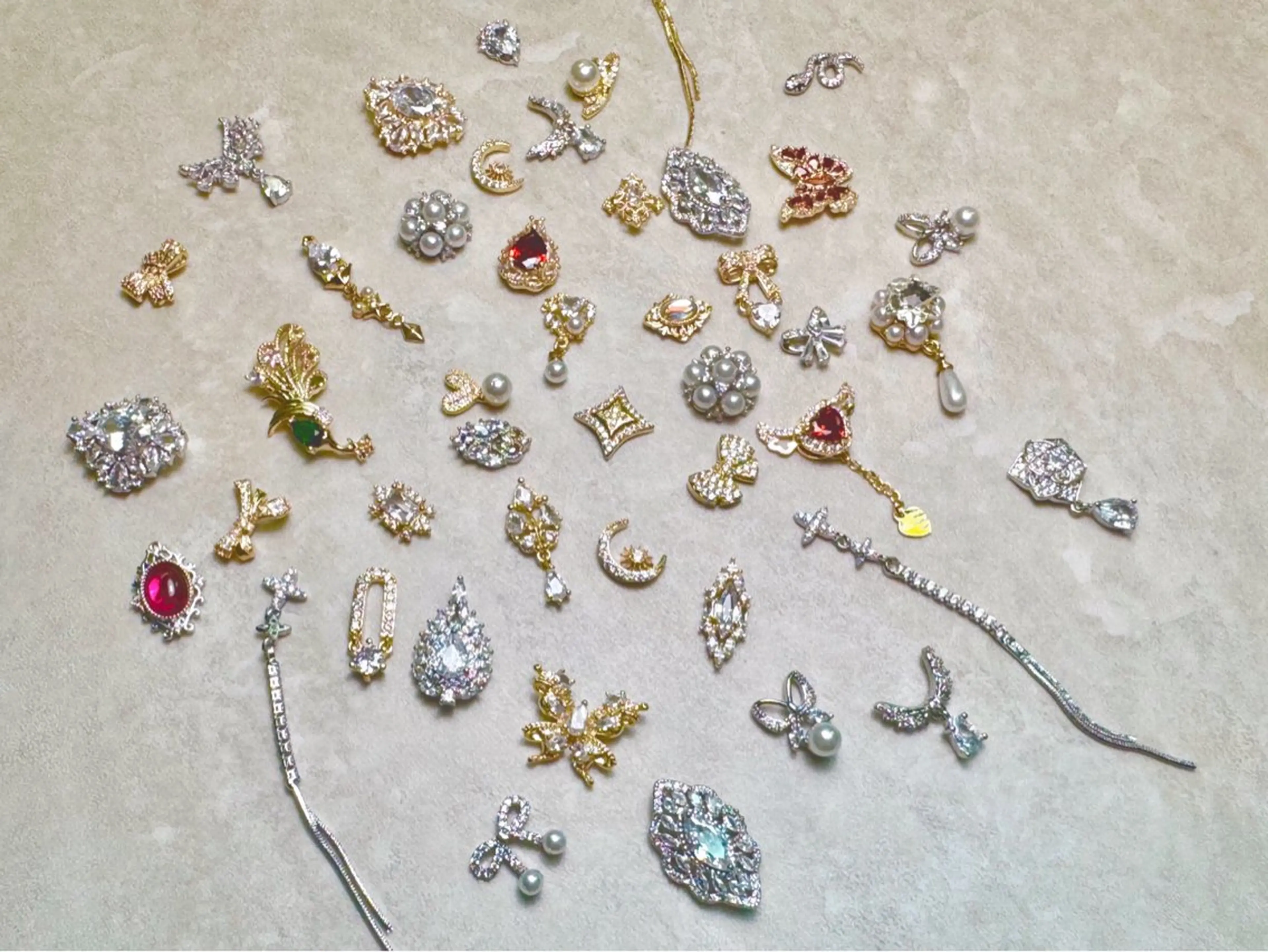 ネイル キラキラネイル lucky nail 歌舞伎町のネイルデザイン