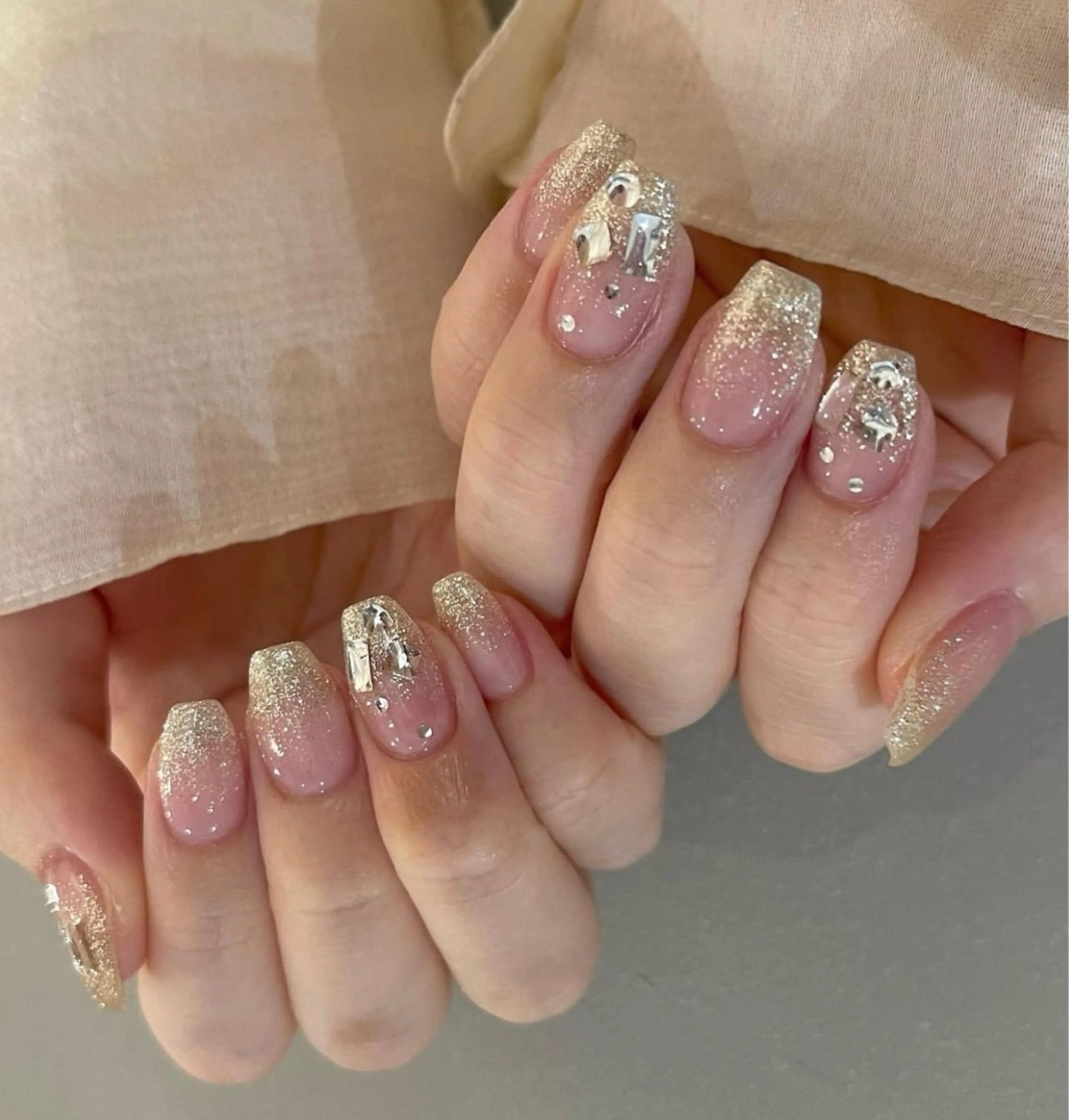 ネイル u1salon所属・ゆい ユイのネイルデザイン