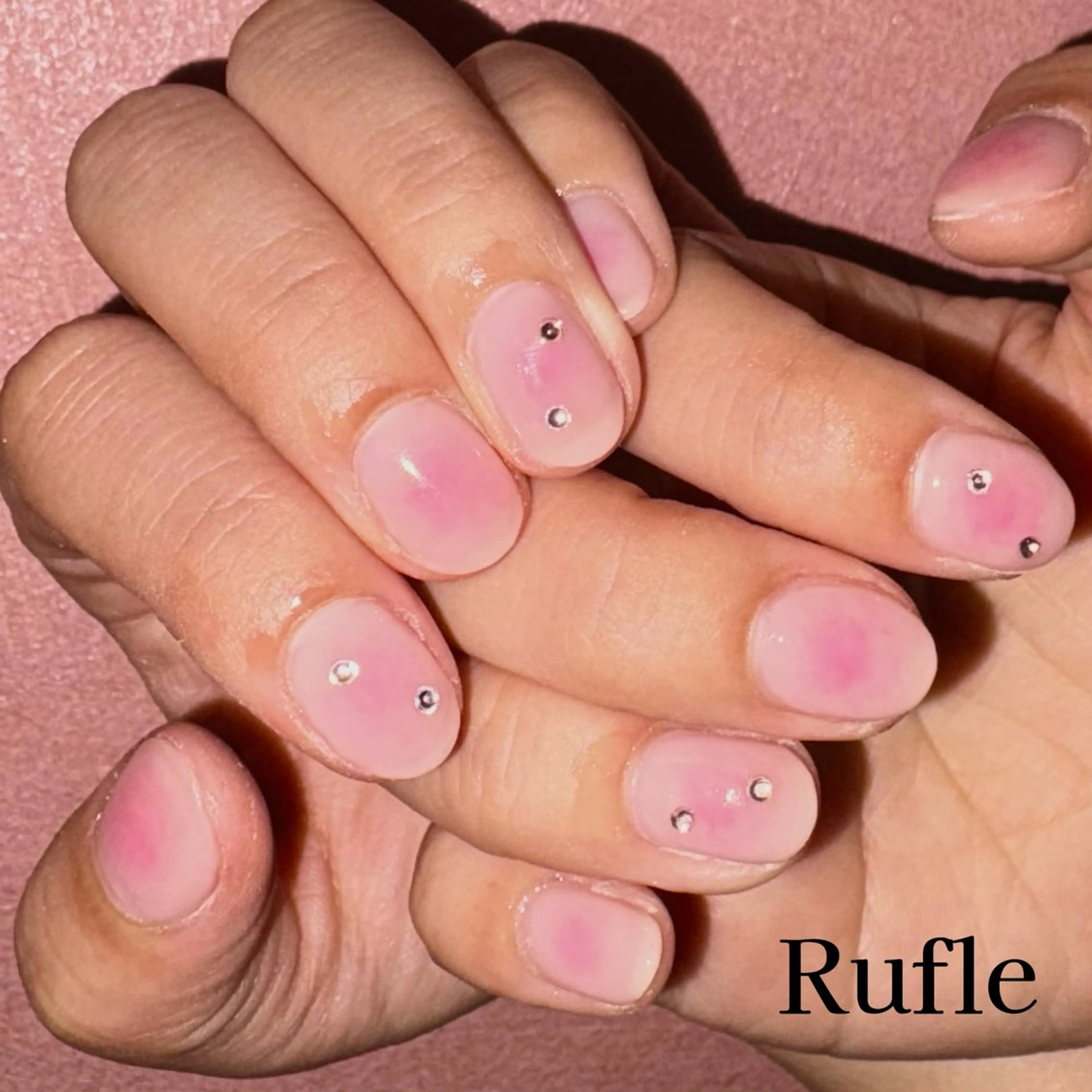 ネイル Rufle所属・Rufle ルフレの眉毛・アイブロウイメージ