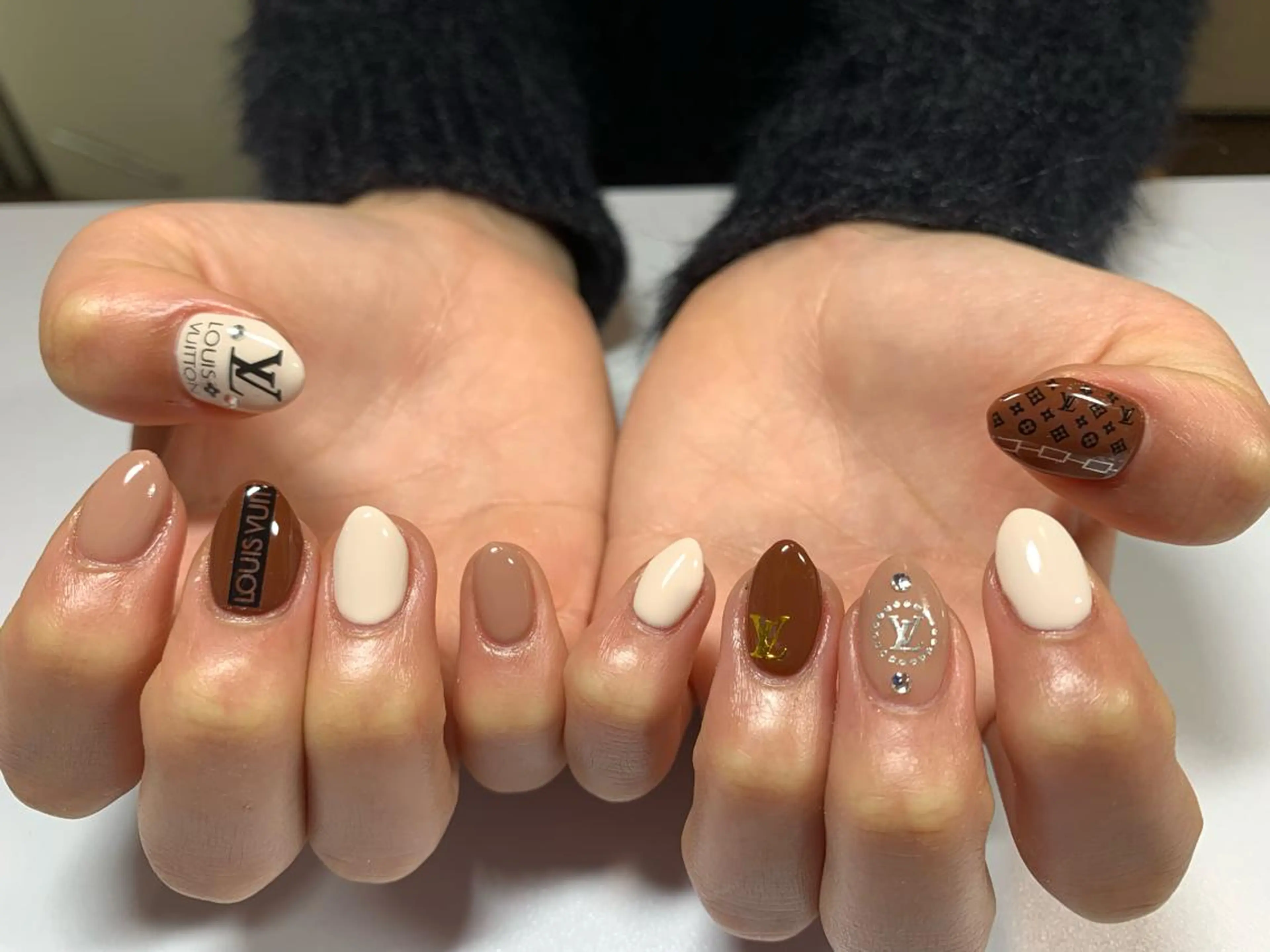 ネイル アートネイル ジェルネイル スカルプネイル 松山 美由紀のネイルデザイン