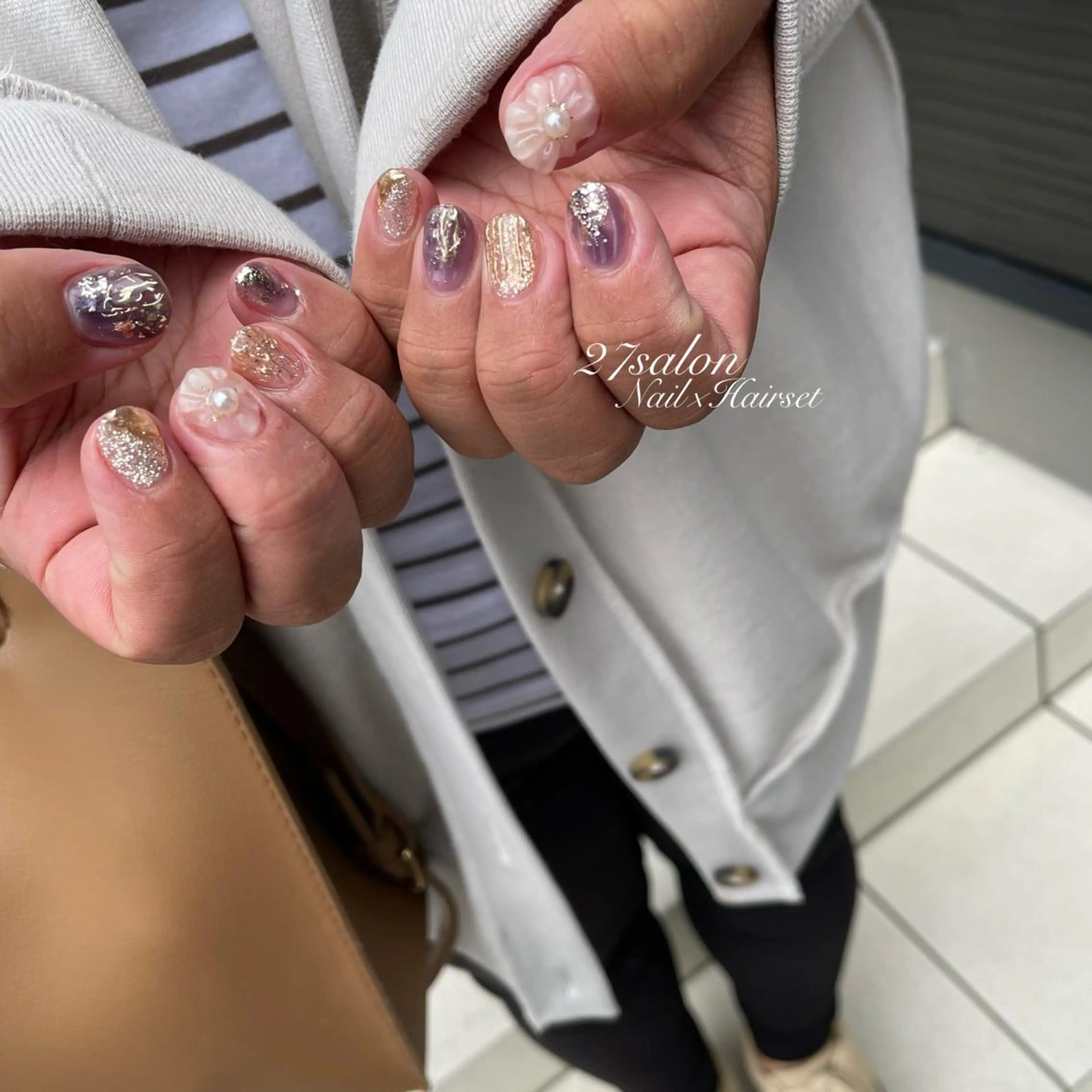 ネイル フラワーネイル ニュアンスネイル ぷっくりネイル 27salon yuinaのネイルデザイン