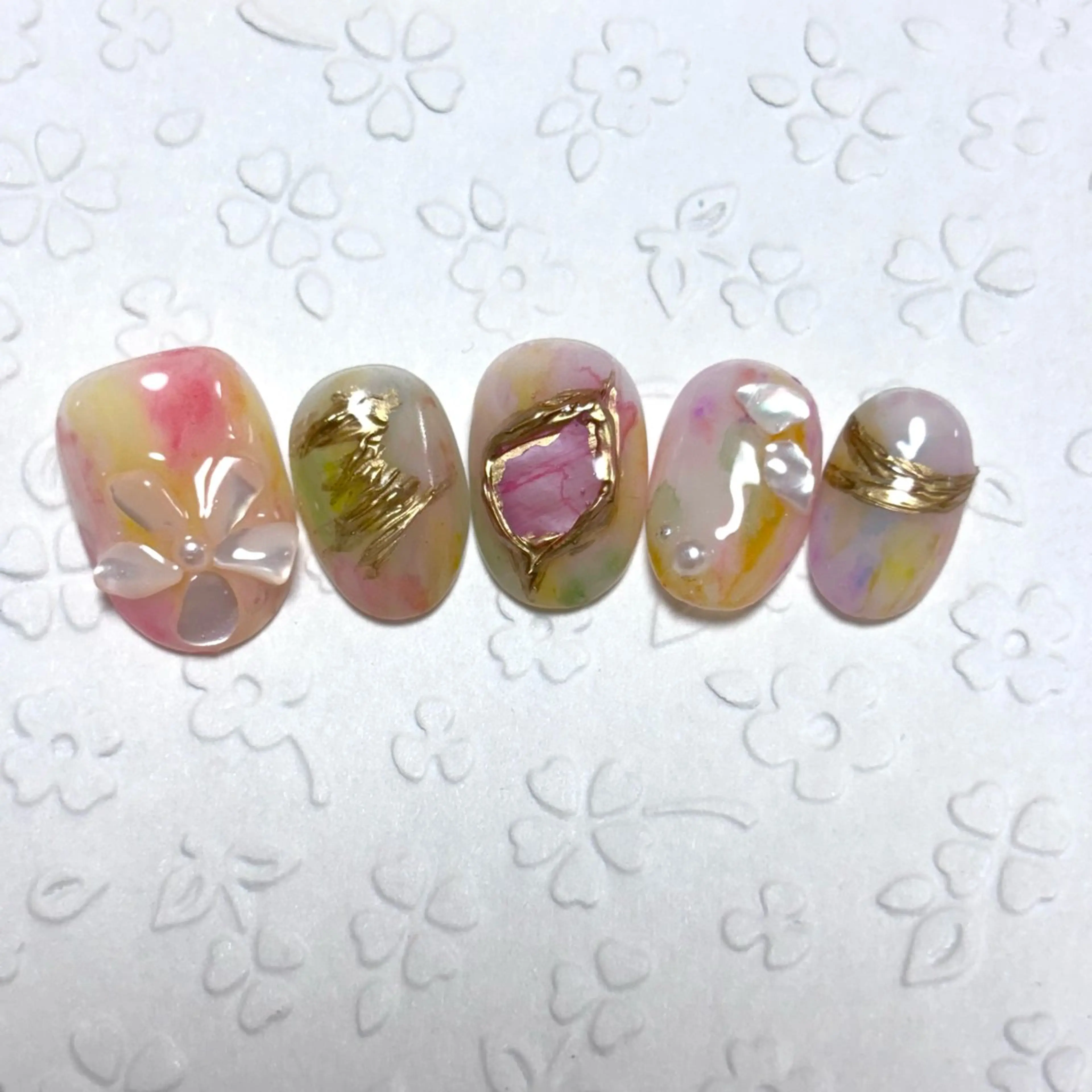 ネイル IYOU NAIL町田店所属・IYOUNAIL- Piggyのネイルデザイン