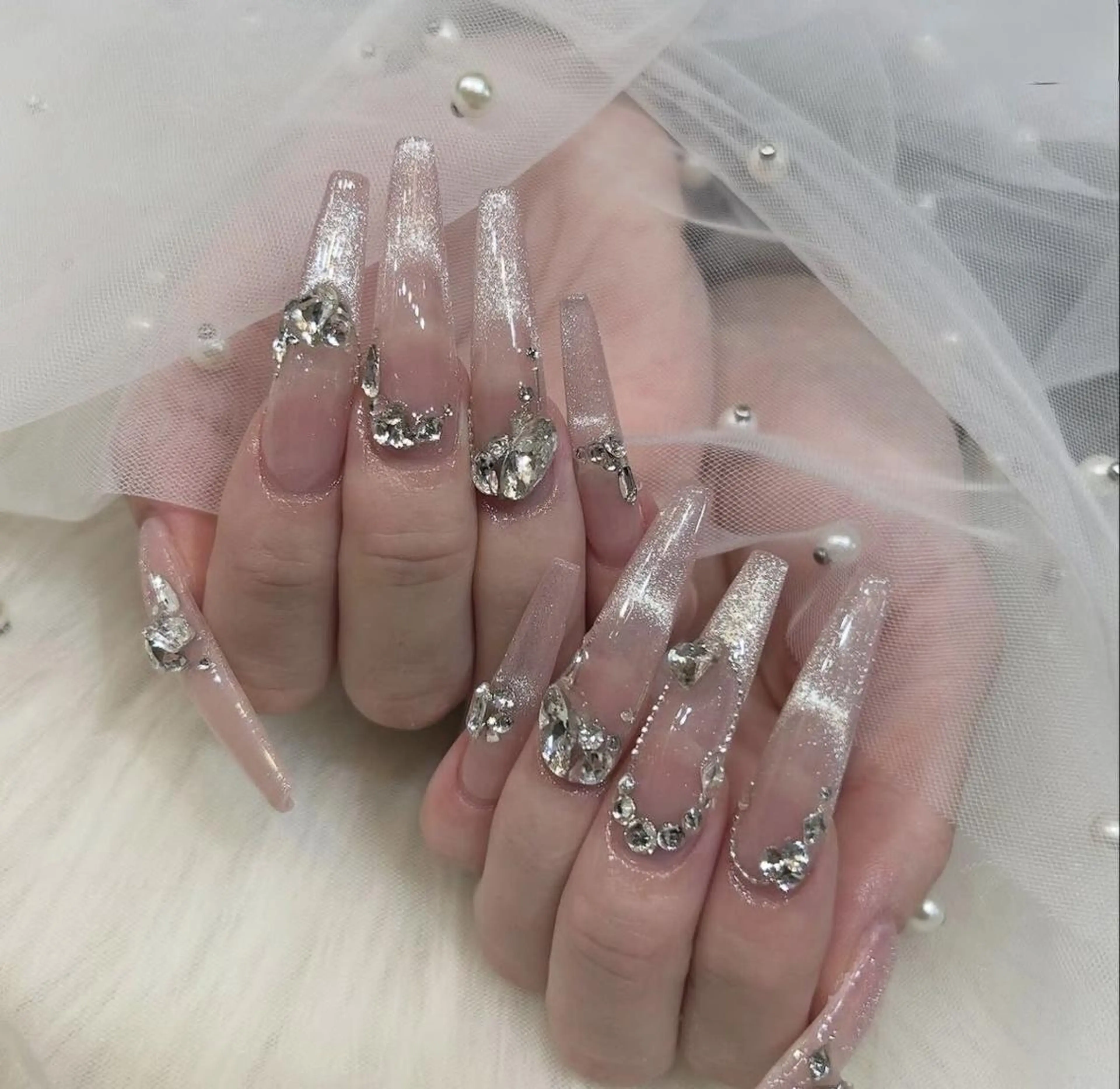 ネイル 長さ出し フレンチネイル グラデーション 卒業式 マグネットネイル ハンドネイル MIHANA NAILのネイルデザイン