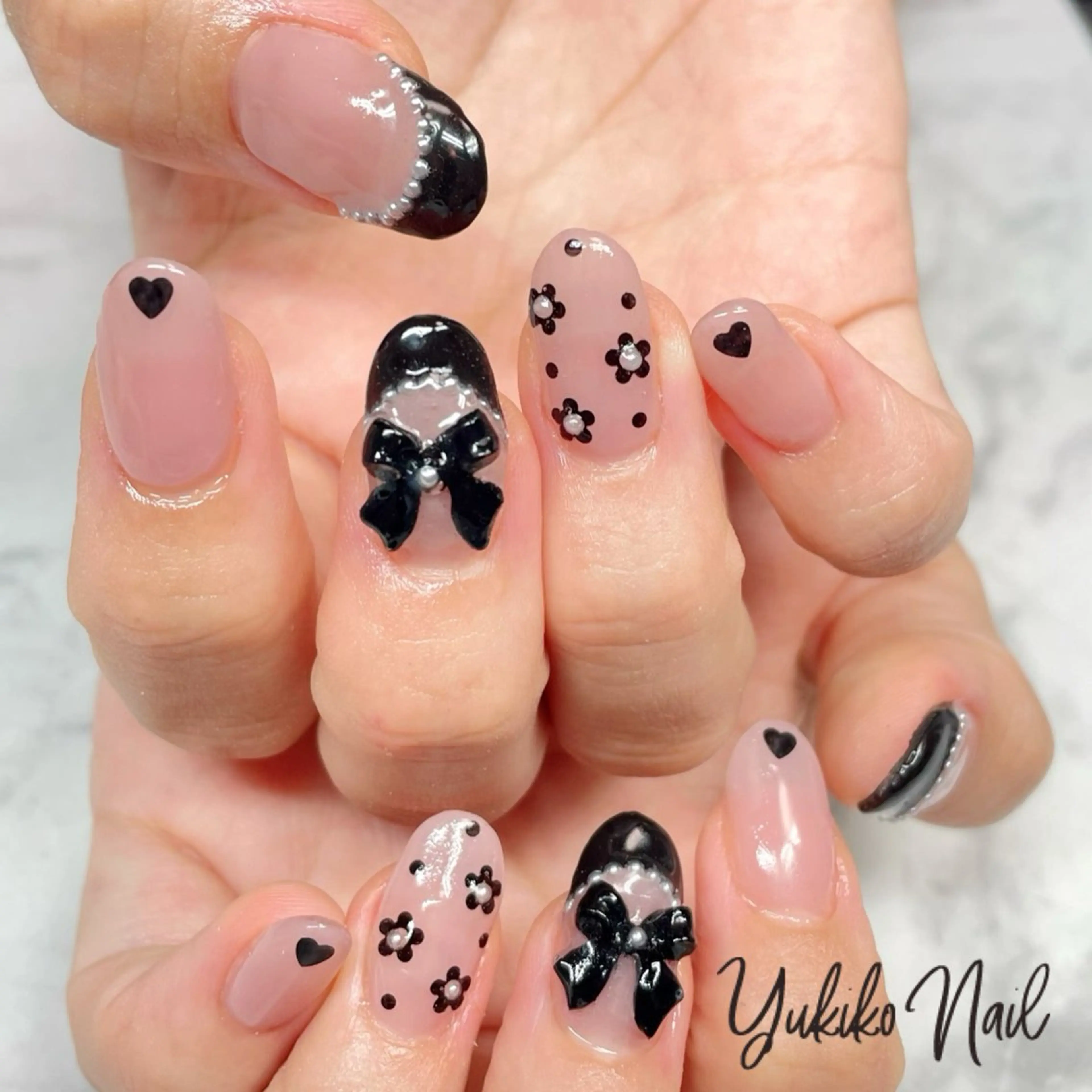 ネイル 長さ出し ガーリー 韓国ネイル リボン ネイルチップ ユキコ ネイルのネイルデザイン