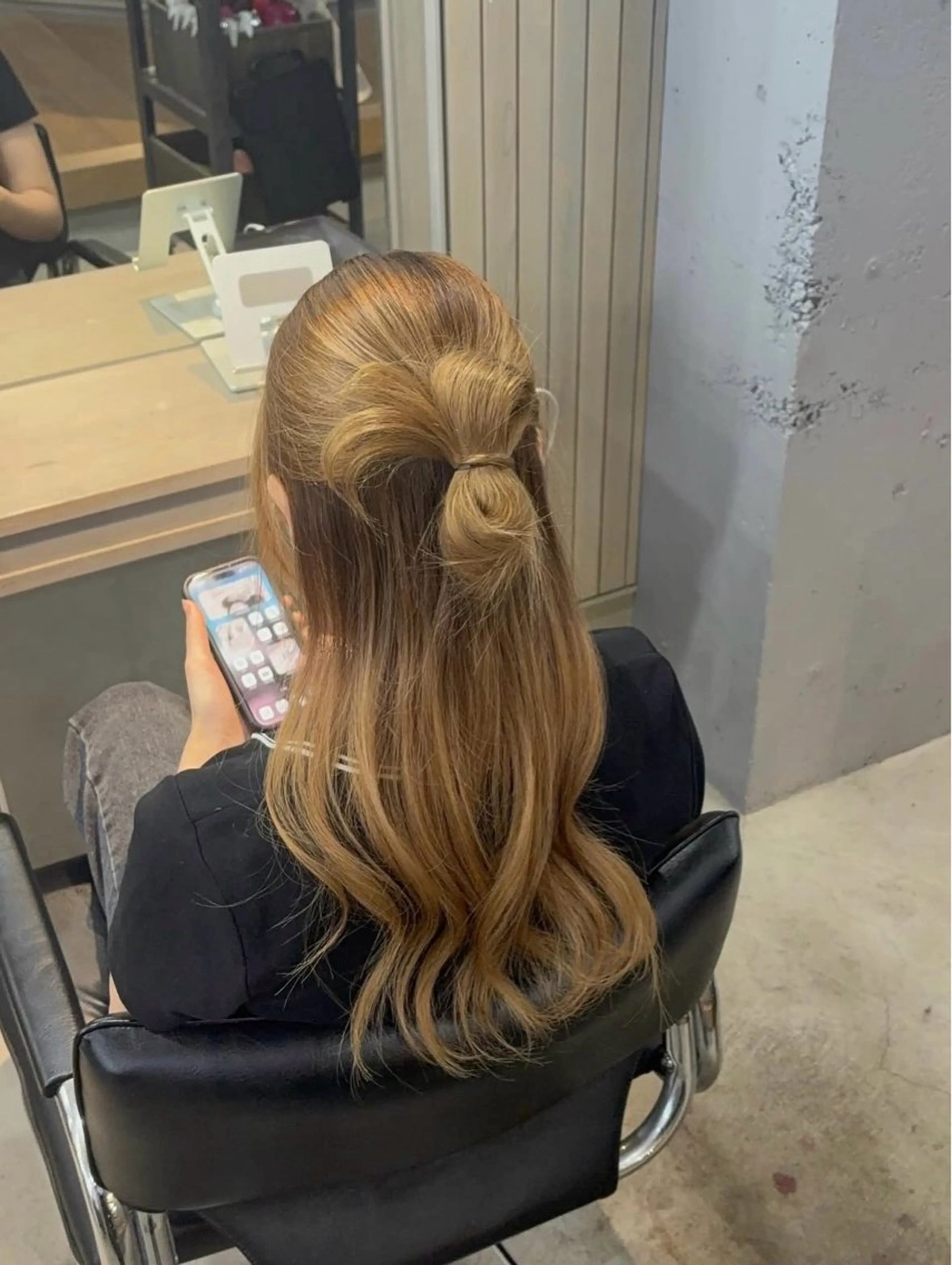 ヘアアレンジ ハーフアップ 入澤 凜のヘアスタイル