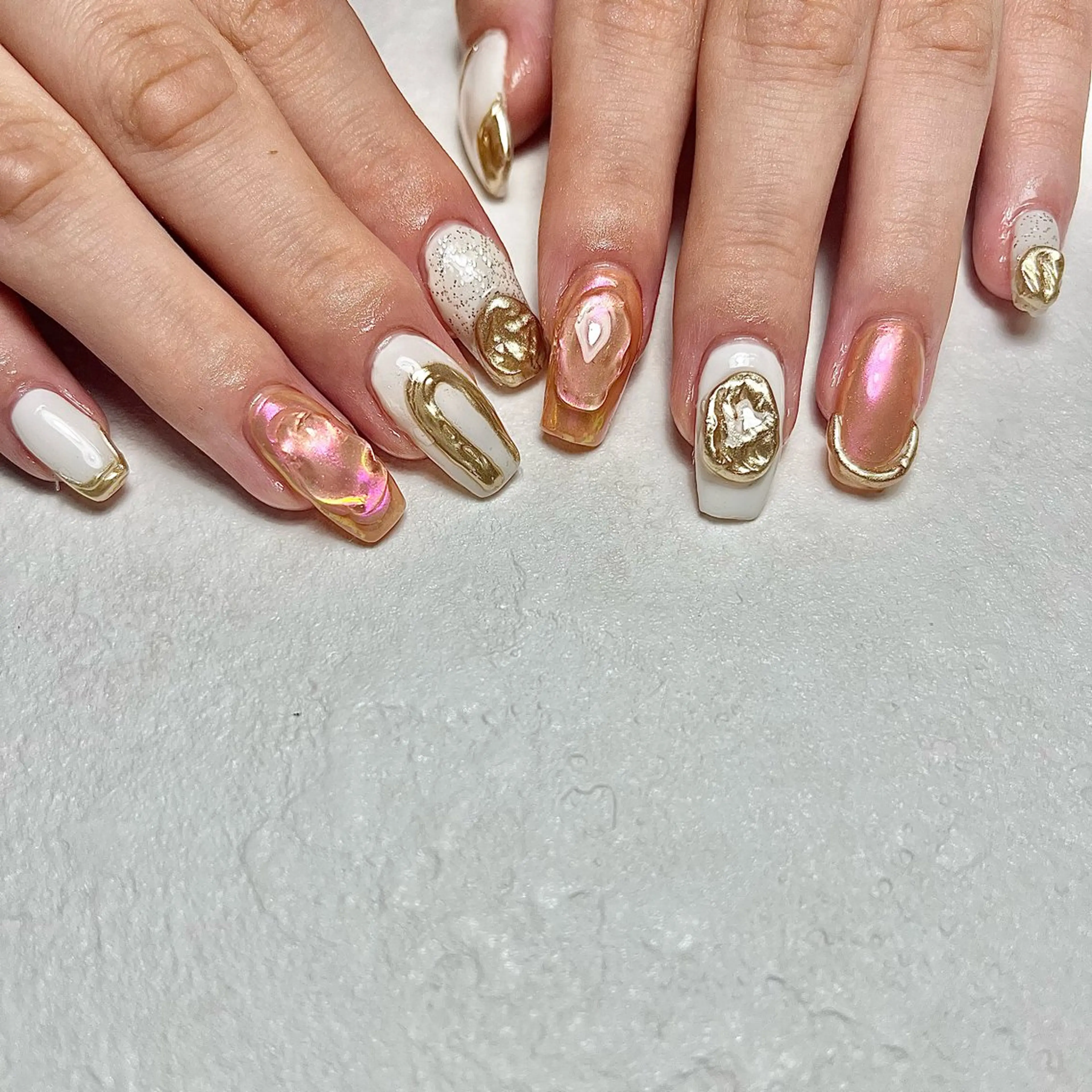 ネイル 長さ出し ゴージャス ニュアンスネイル etoile filanteのネイルデザイン