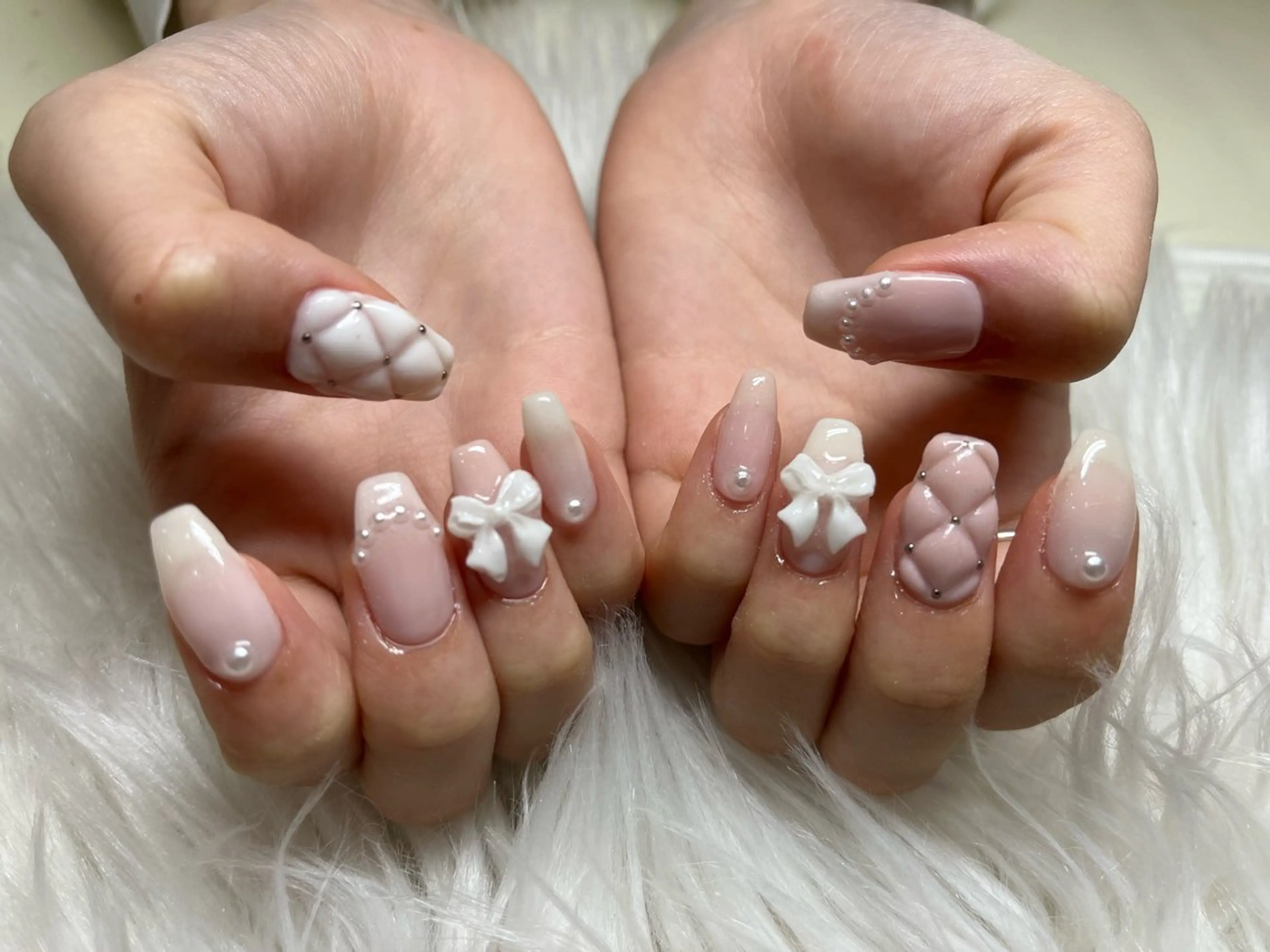 ネイル SOARE🤍 🤍のネイルデザイン